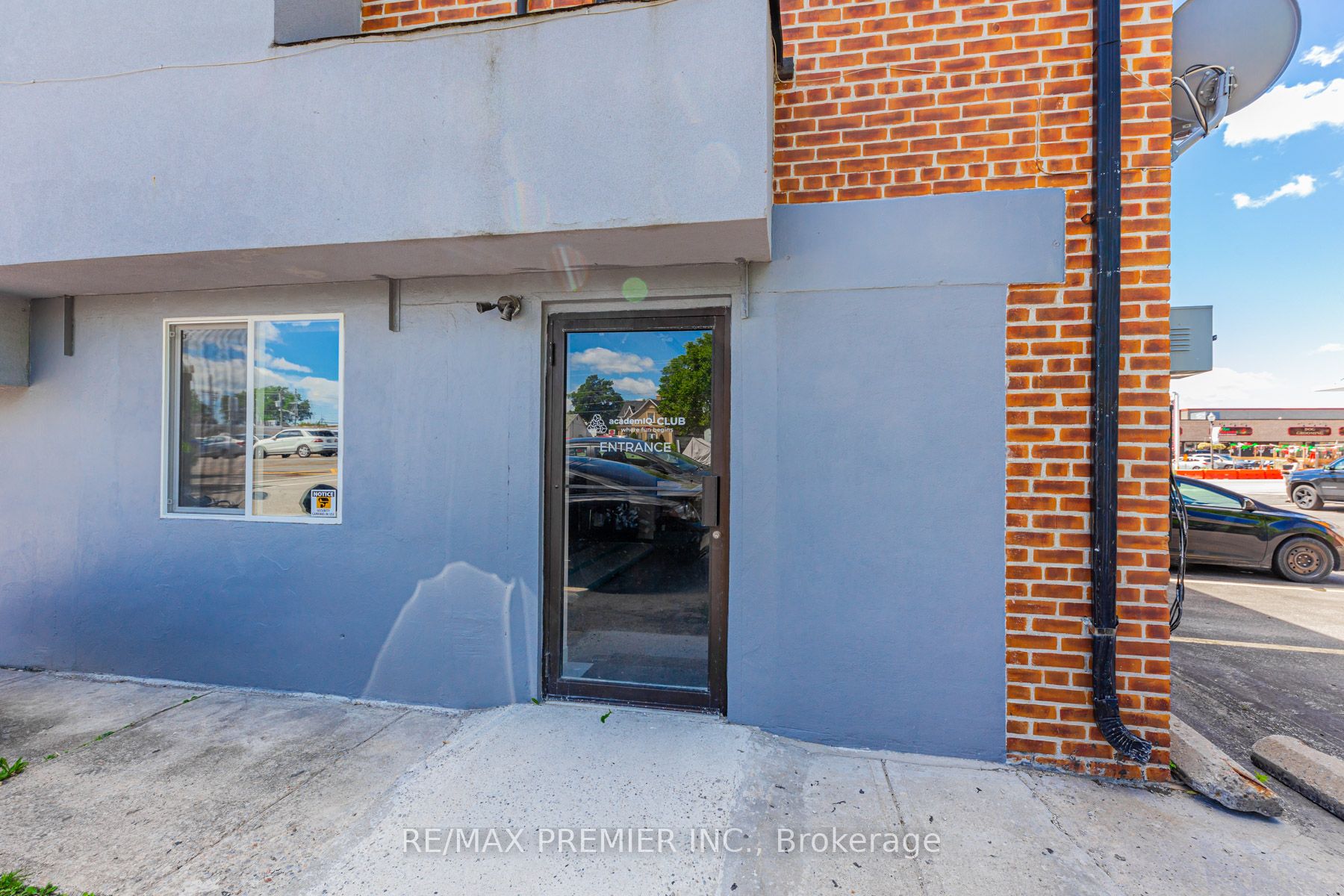 #3 - 37 Holland Street Property Photo 5