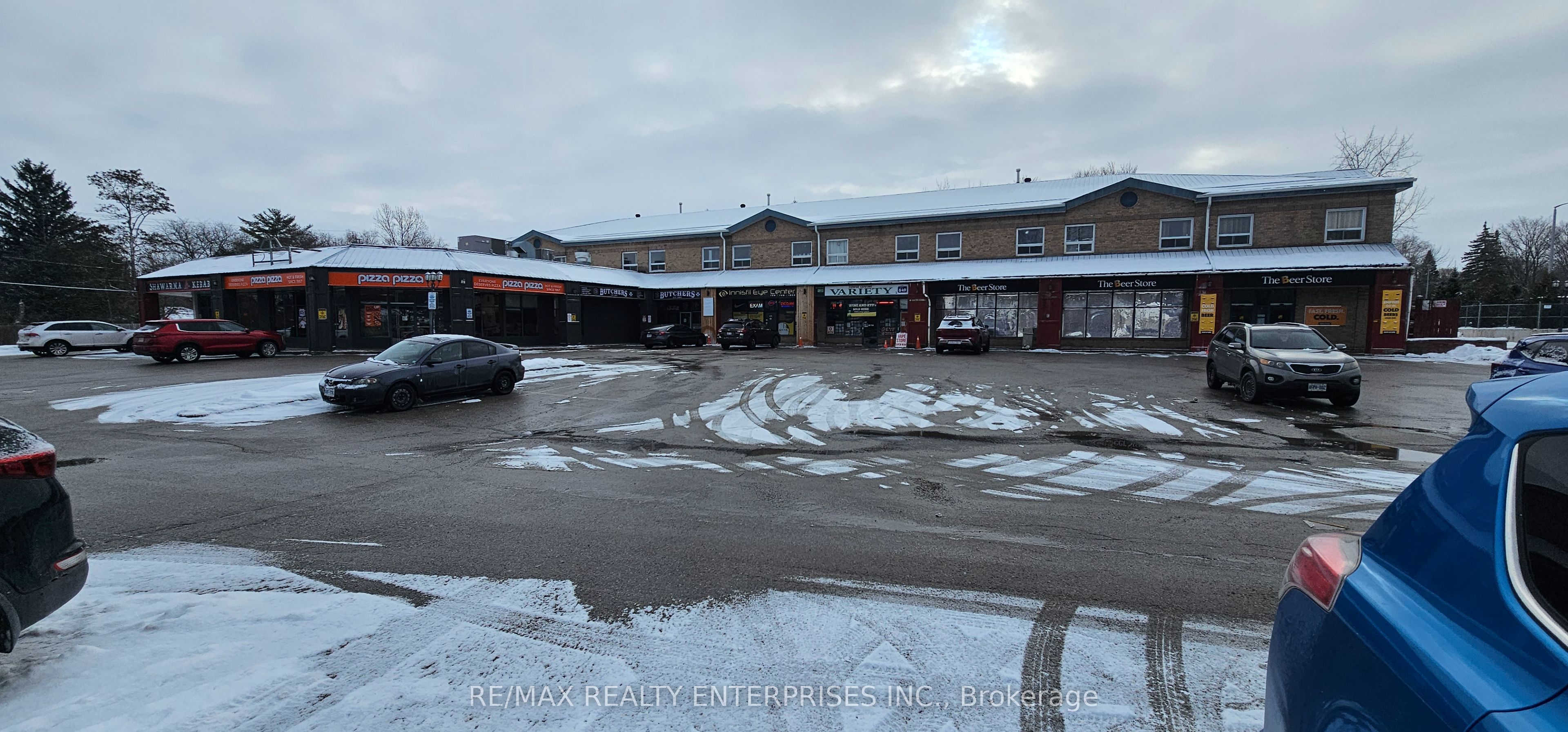 945 Innisfil Beach Road Property Photo 2