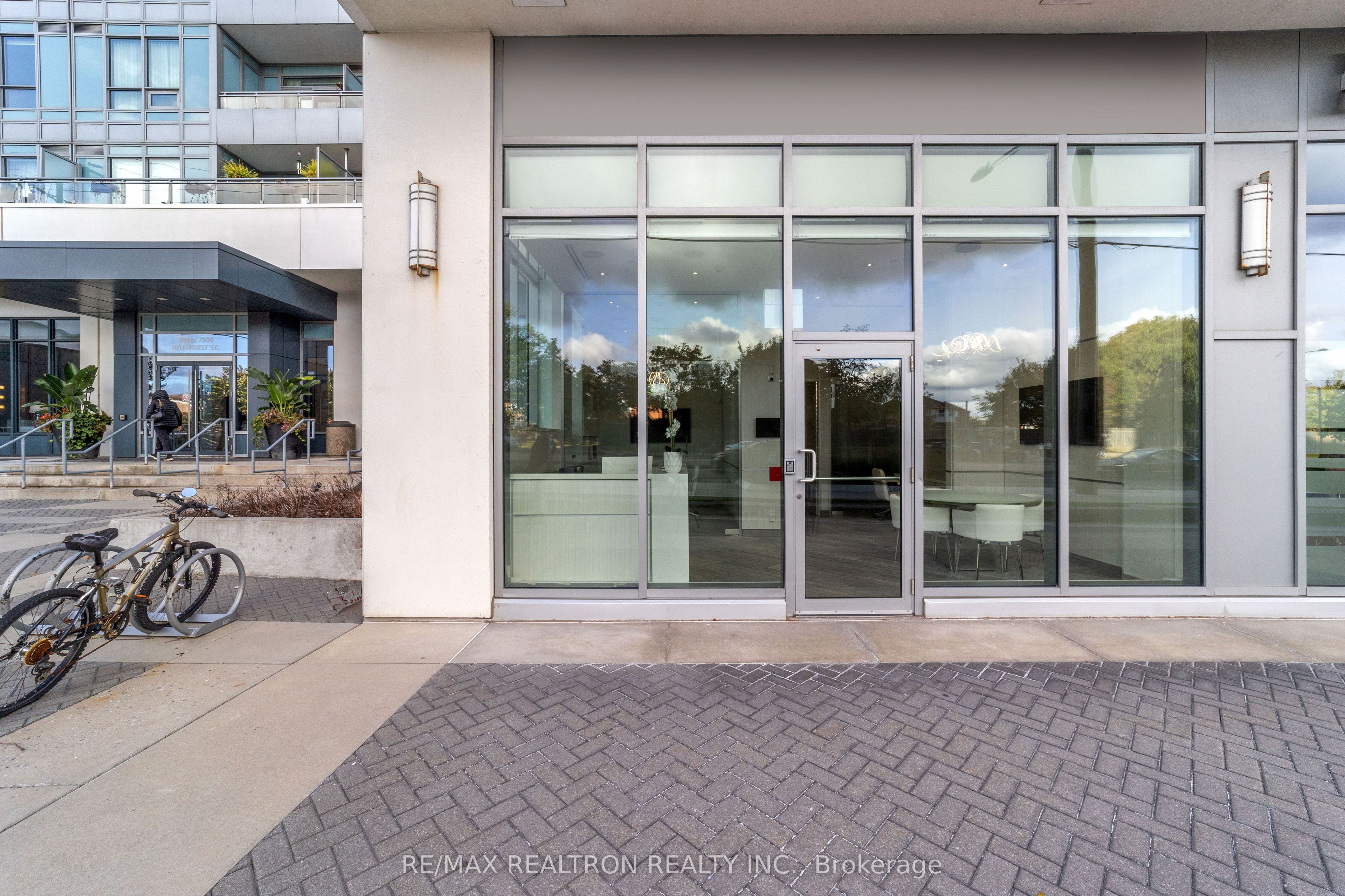 #3 - 7900 Bathurst Street Property Photo 1
