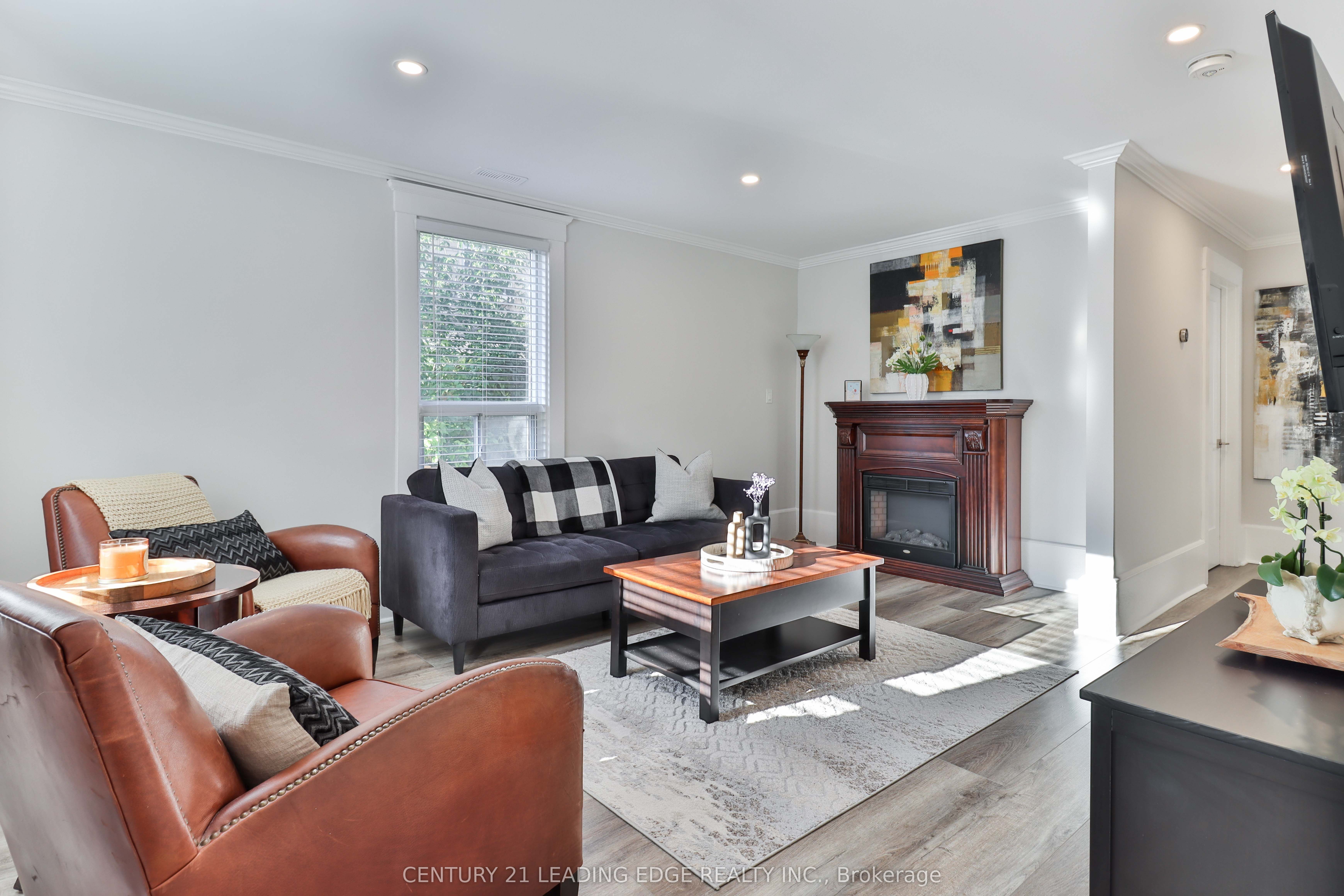 487 Eagle Street Property Photo 5