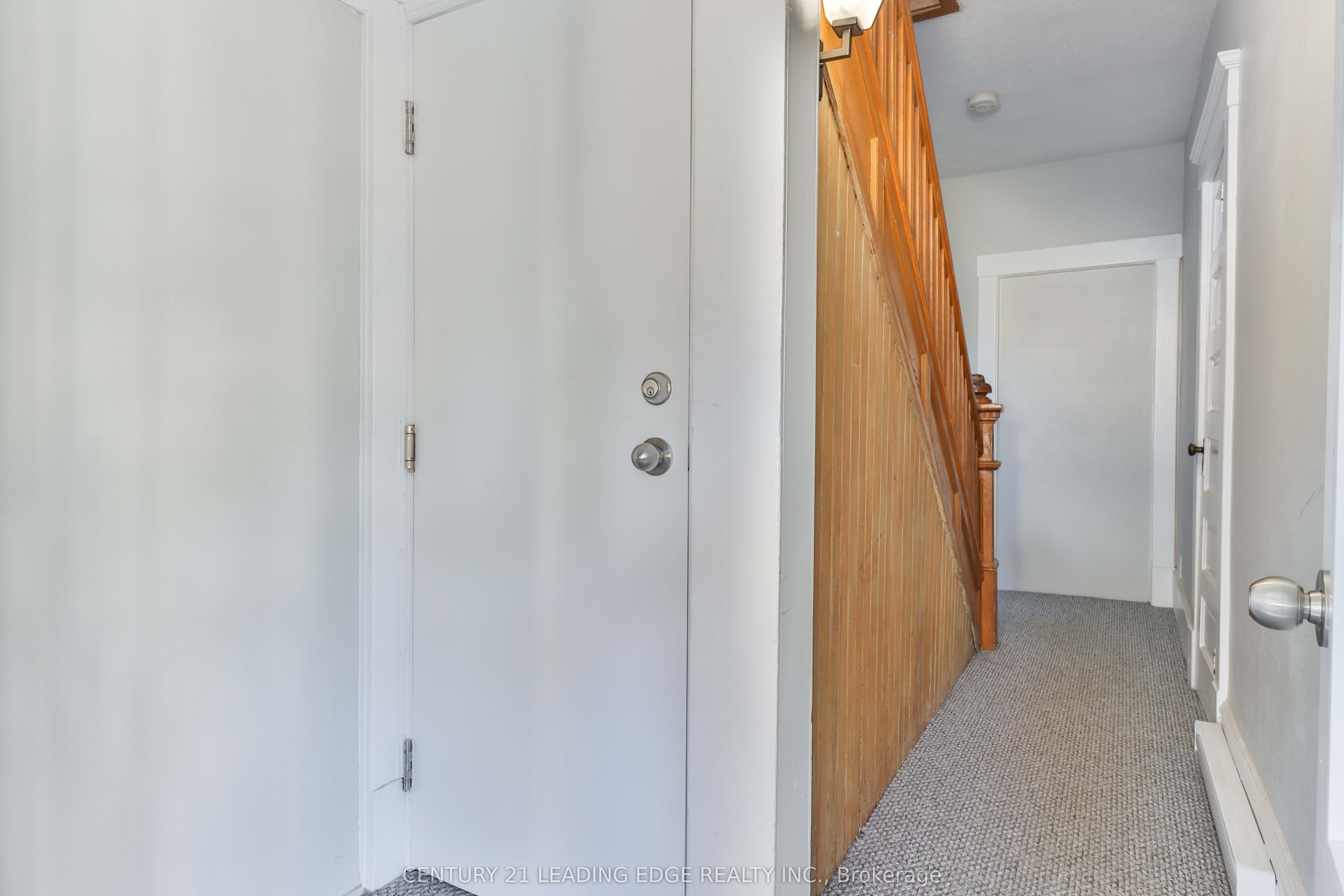 487 Eagle Street Property Photo 16