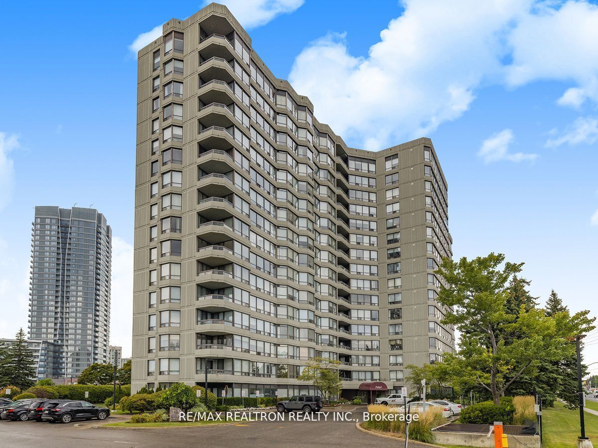 #407 - 7460 Bathurst Street Property Photo 1