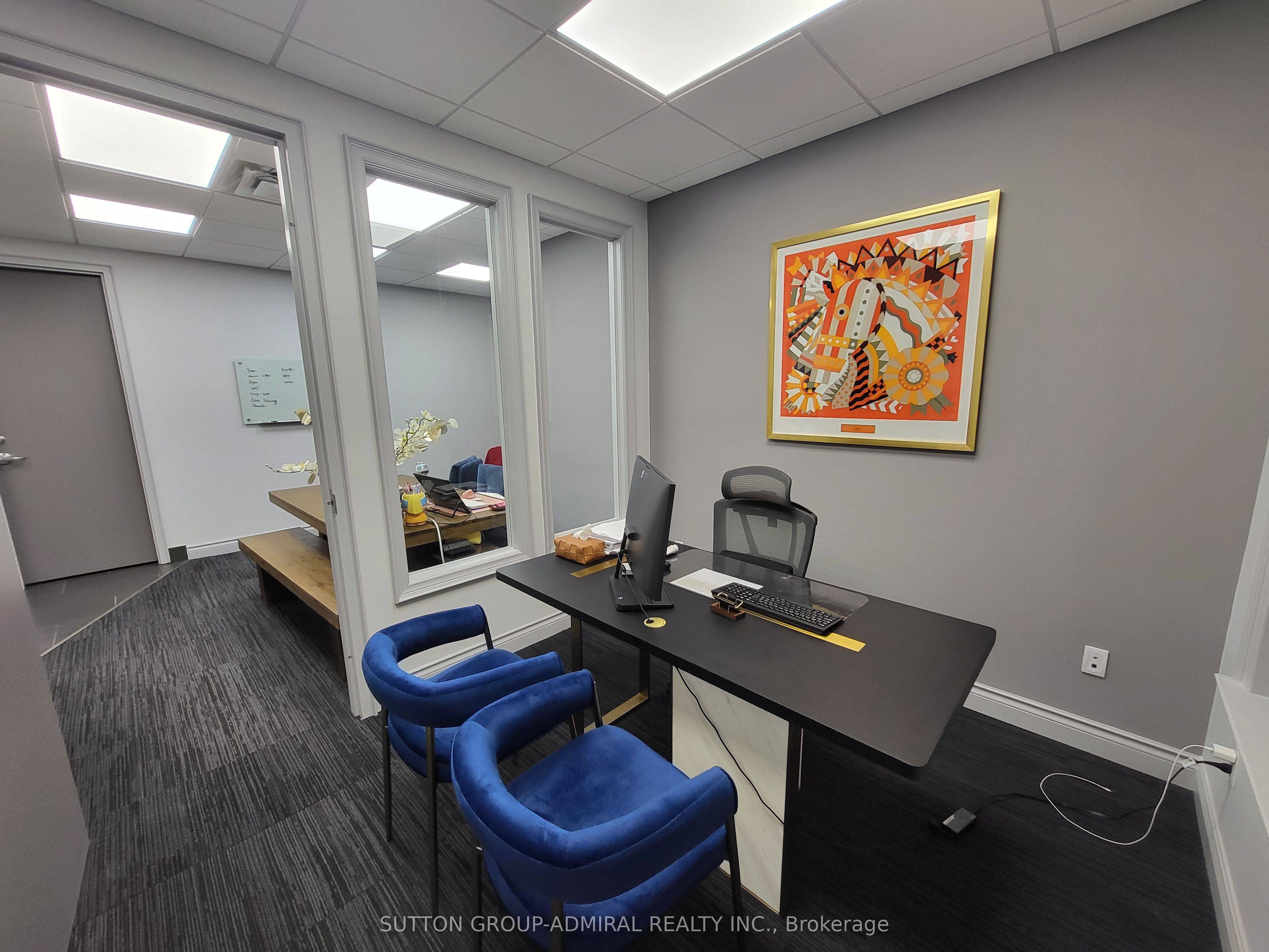 #12 - 30 Wertheim Court Property Photo 8