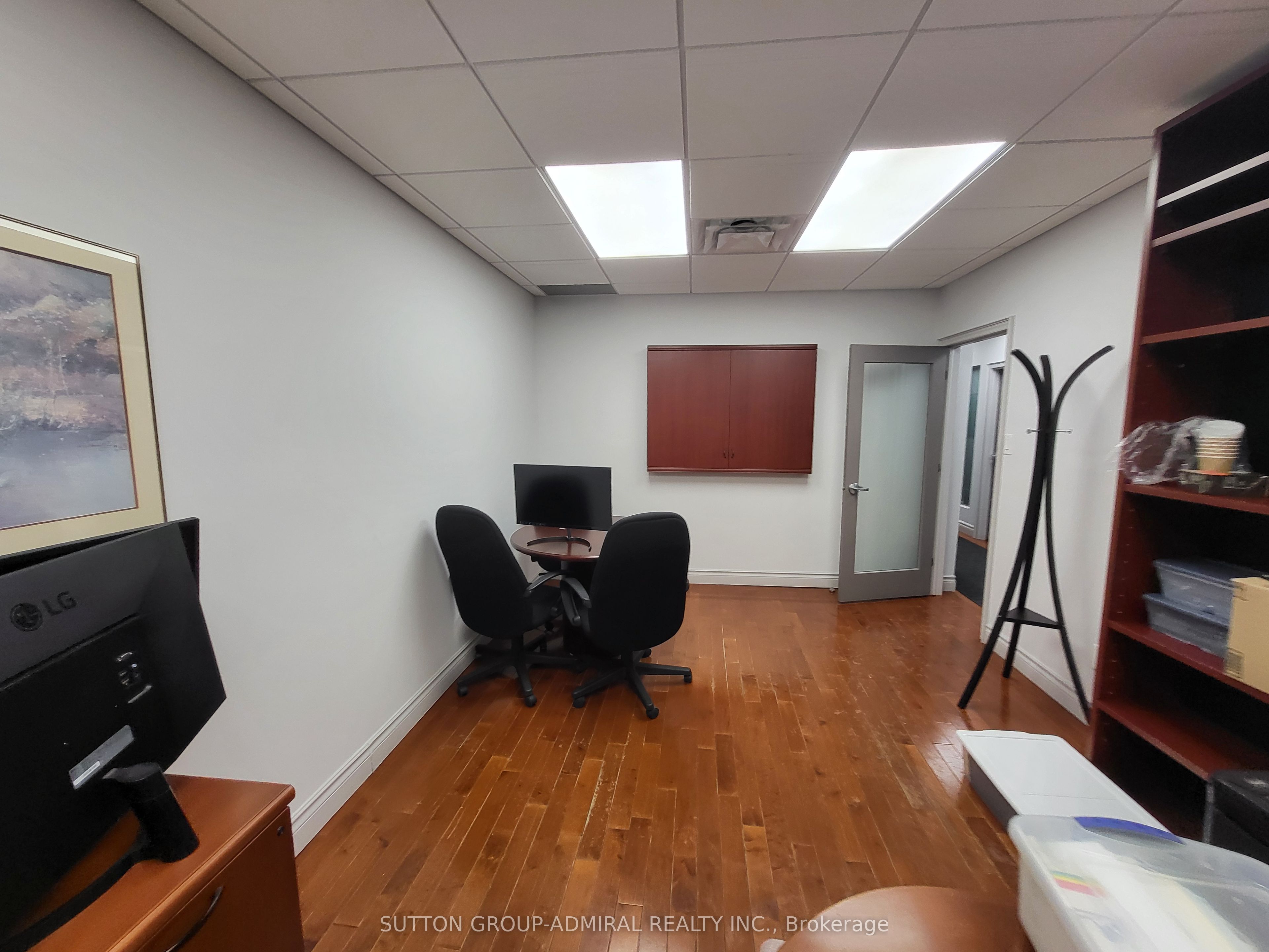 #12 - 30 Wertheim Court Property Photo 32
