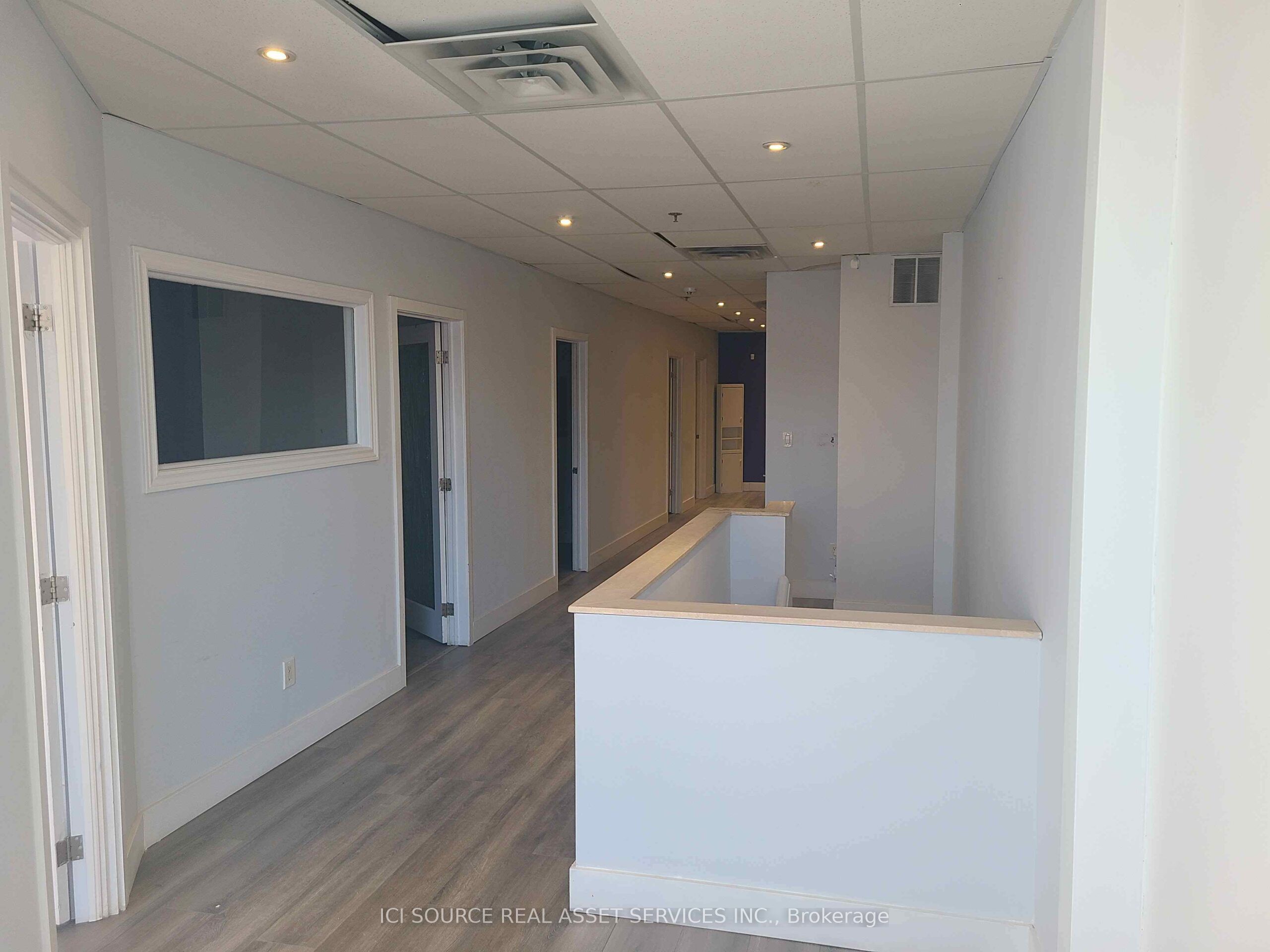 #12 - 410 Chrislea Road Property Photo 13