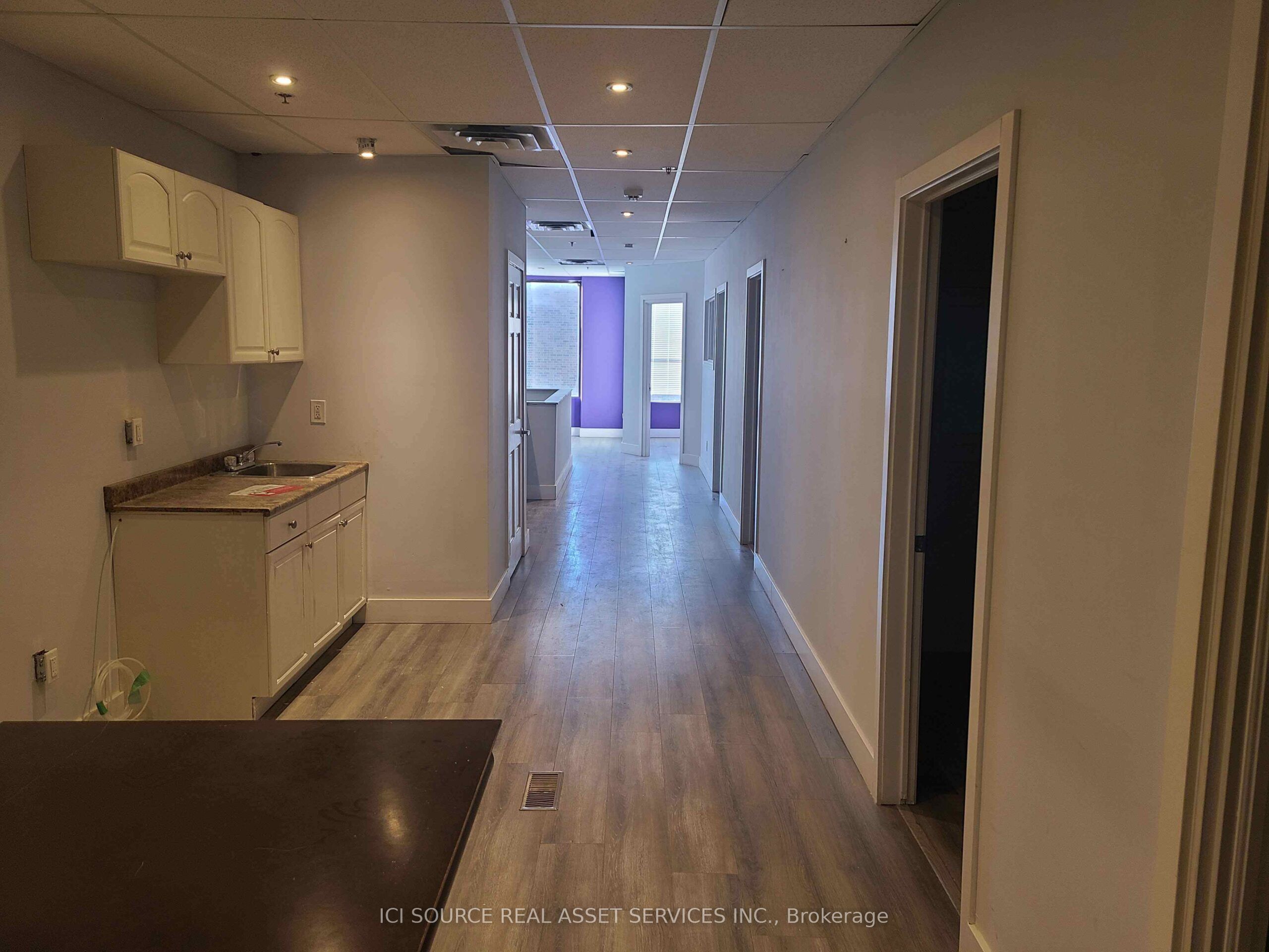 #12 - 410 Chrislea Road Property Photo 14