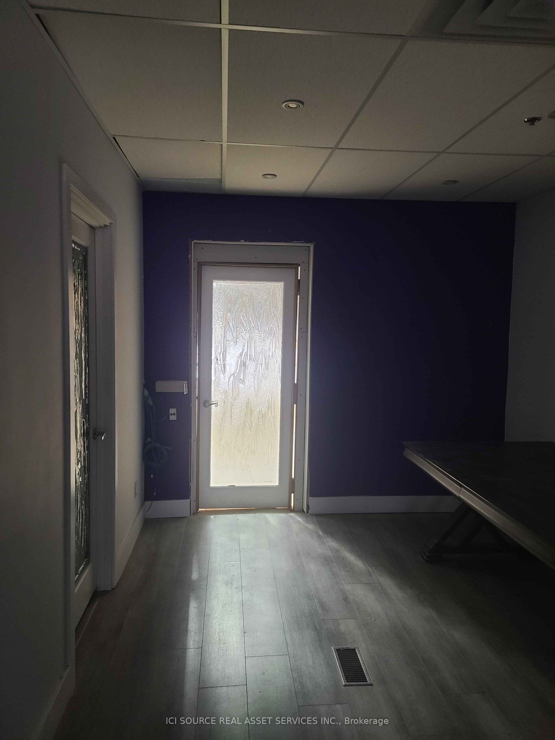 #12 - 410 Chrislea Road Property Photo 17