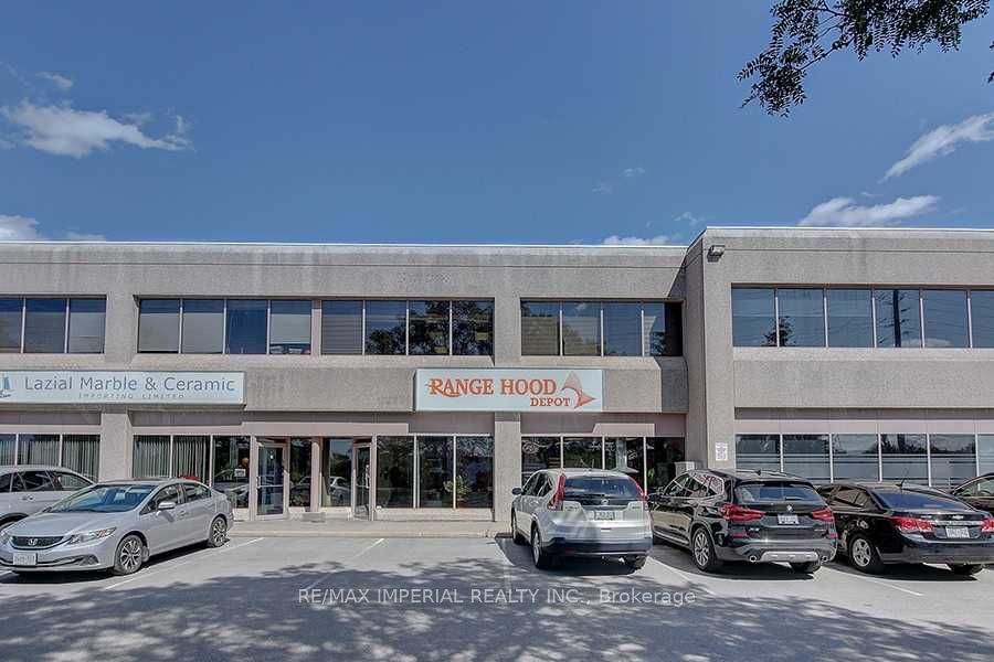 #3 - 8111 Jane Street Property Photo 1
