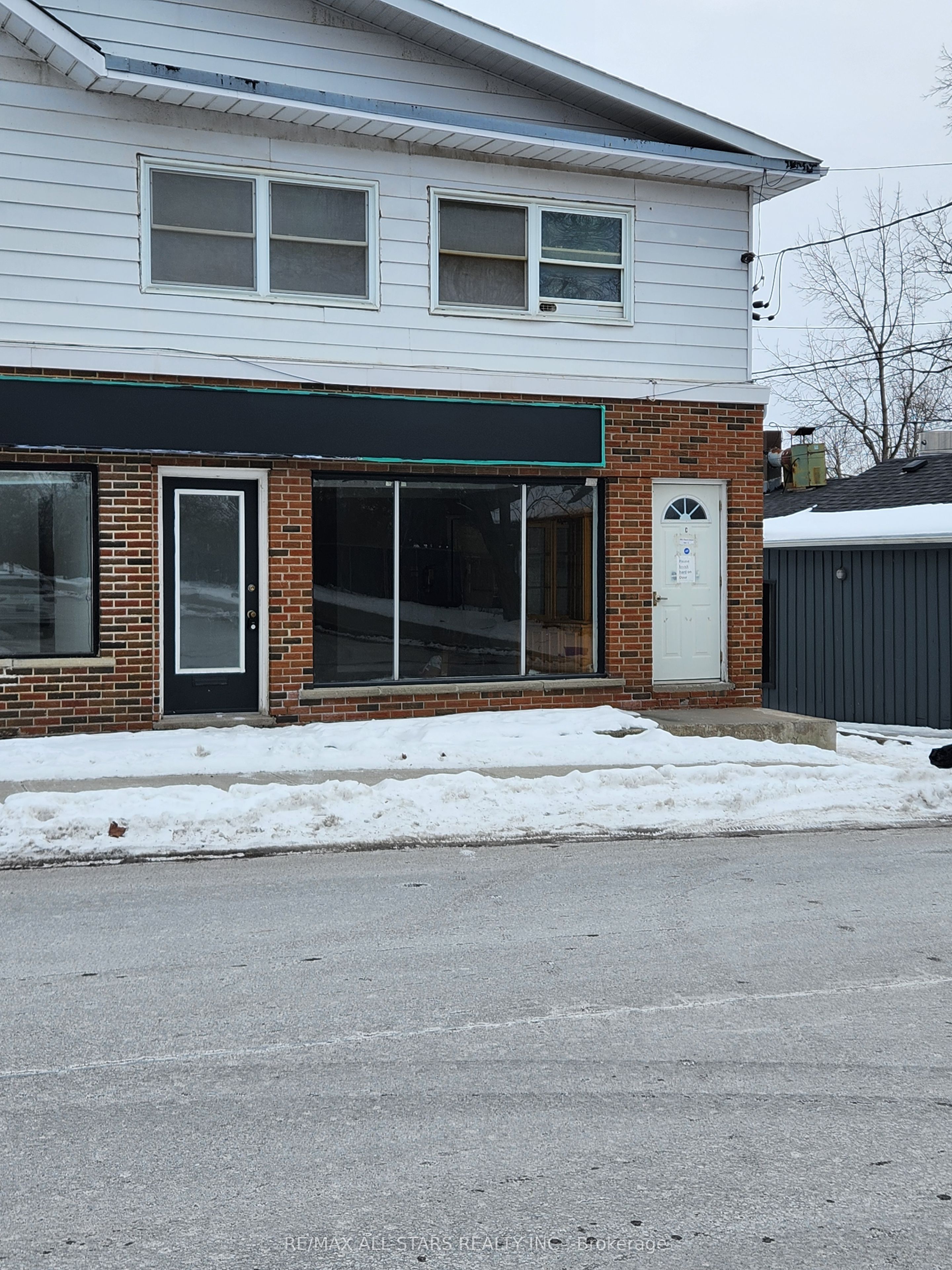#3 - 205 Church Street Property Photo 5