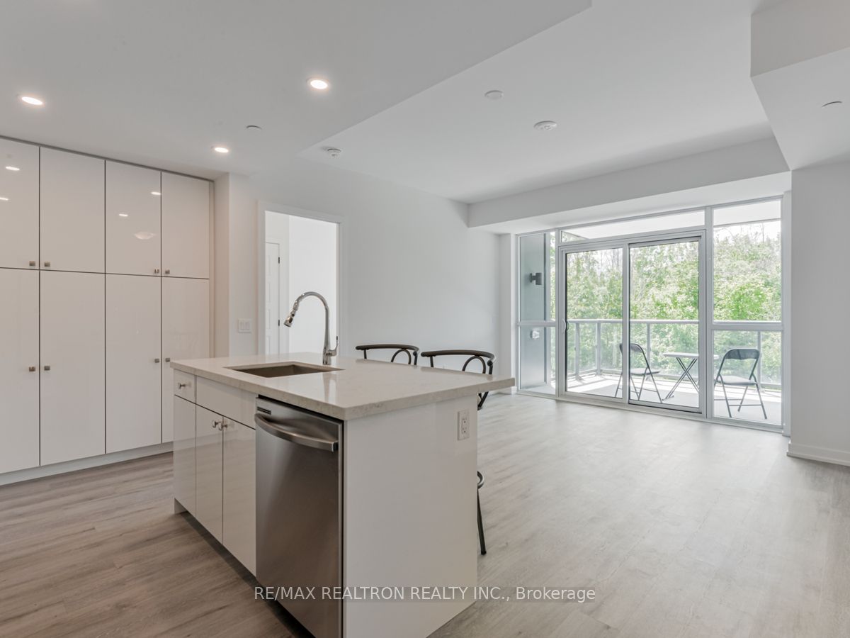 #348 - 415 Sea Ray Avenue Property Photo 1