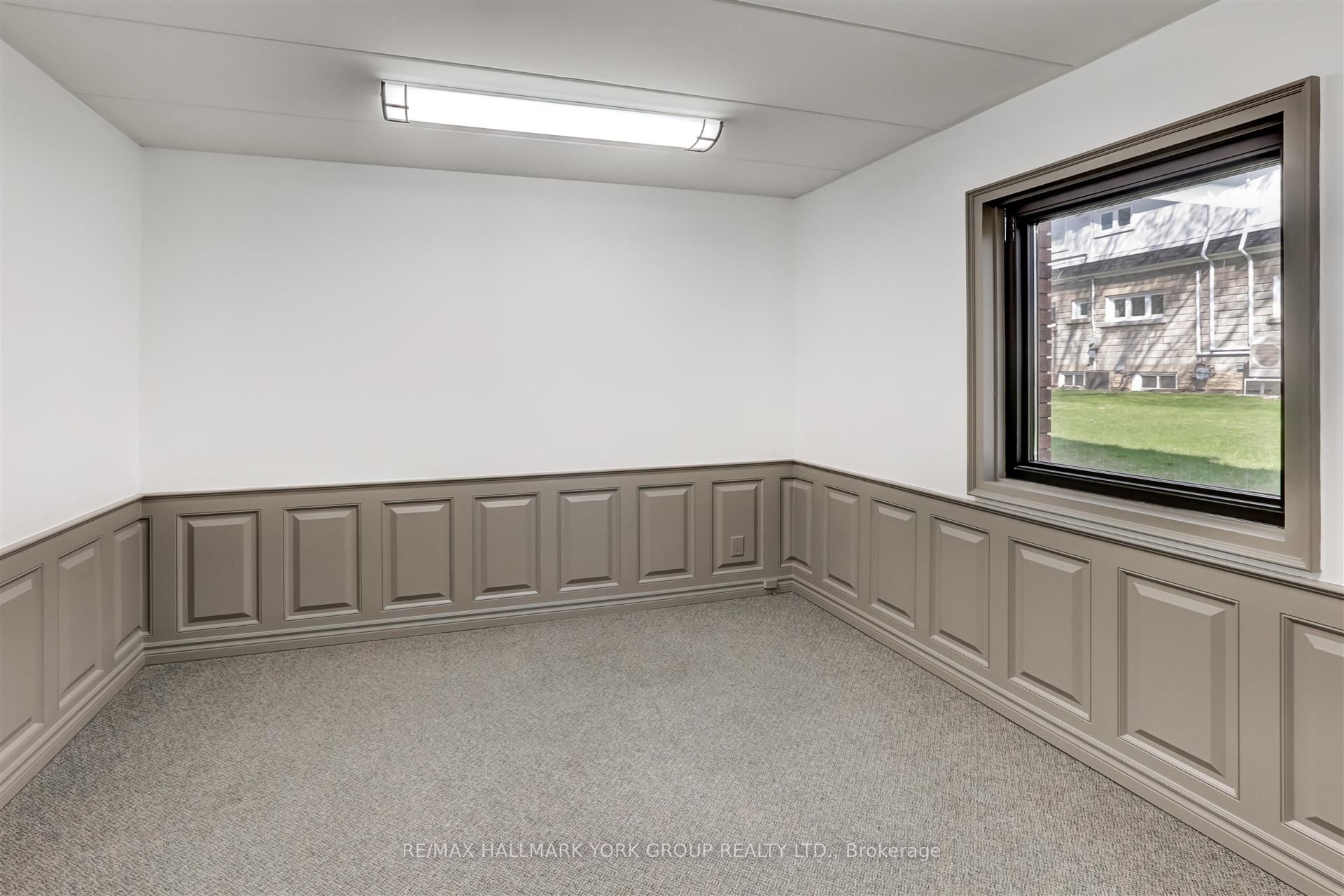 15064 Yonge Street Property Photo 9