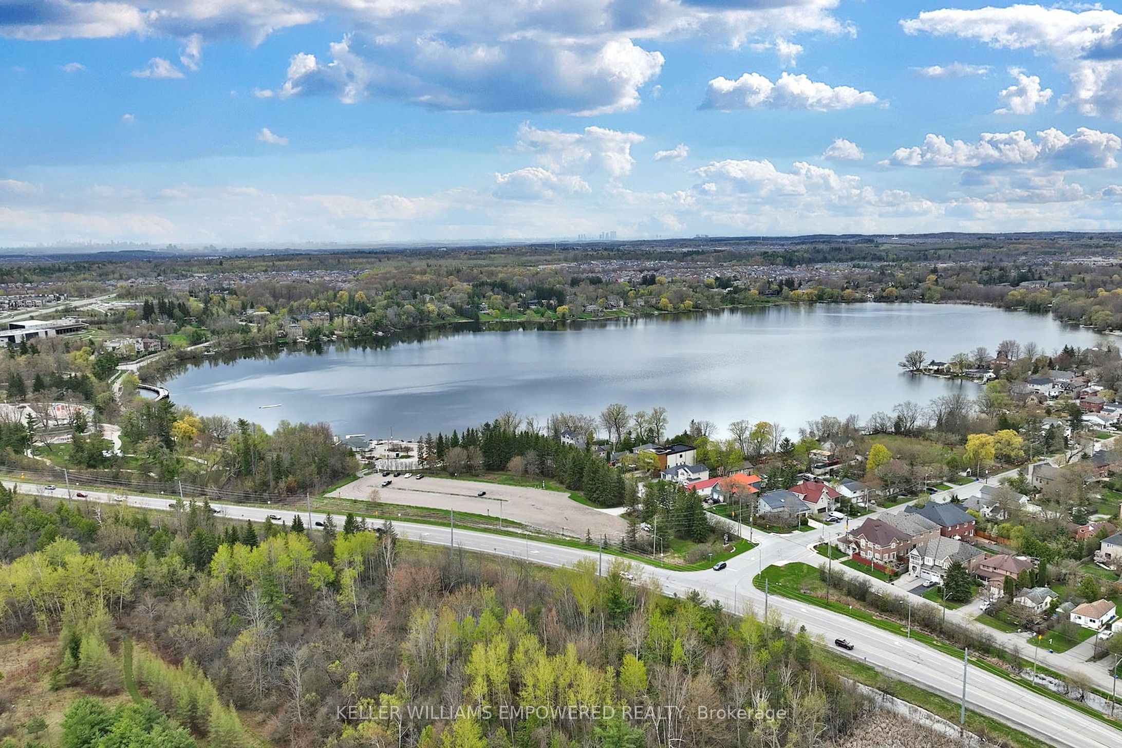 15 Honey Locust Court Property Photo 25