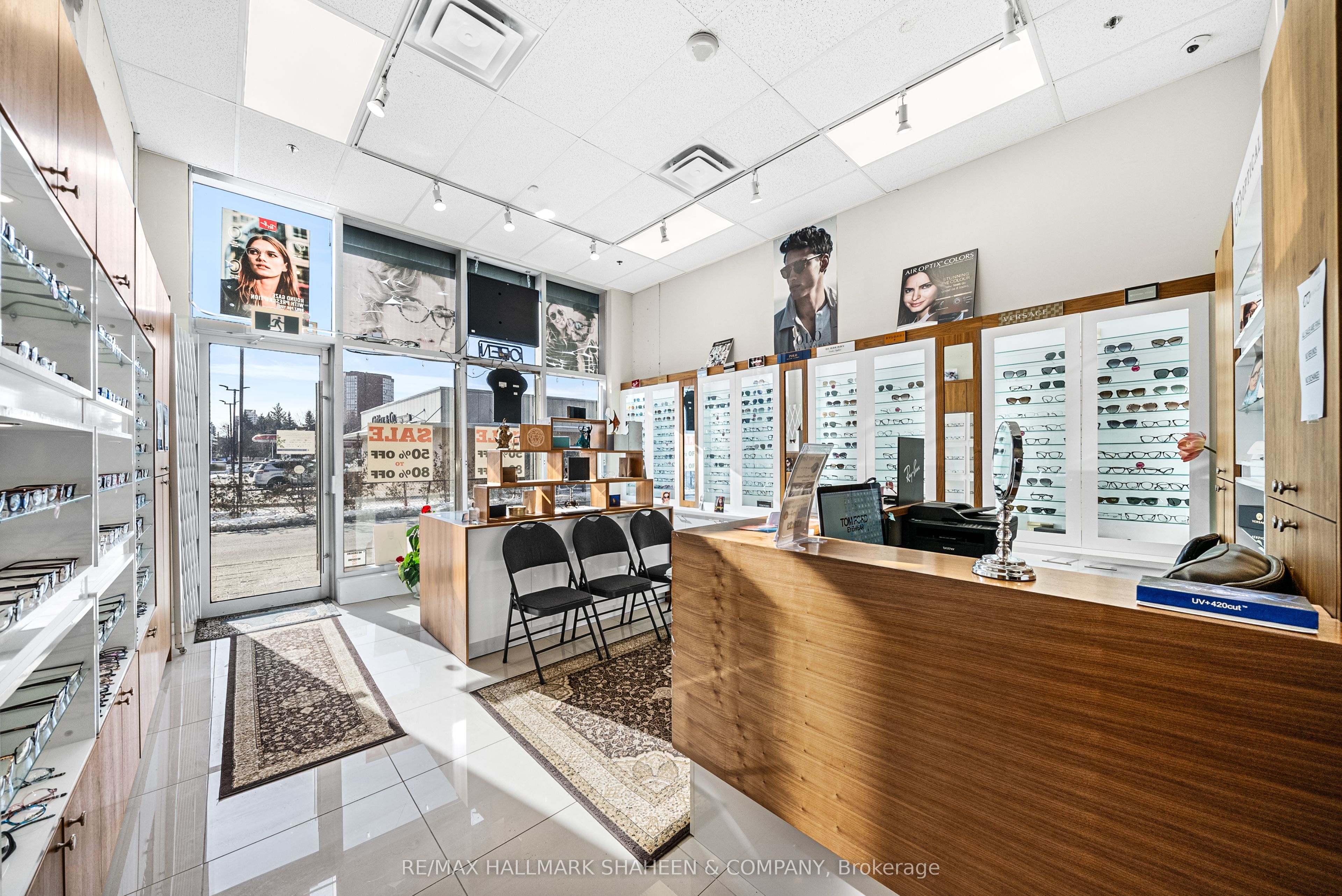 #b10 - 9610 Yonge Street Property Photo 3