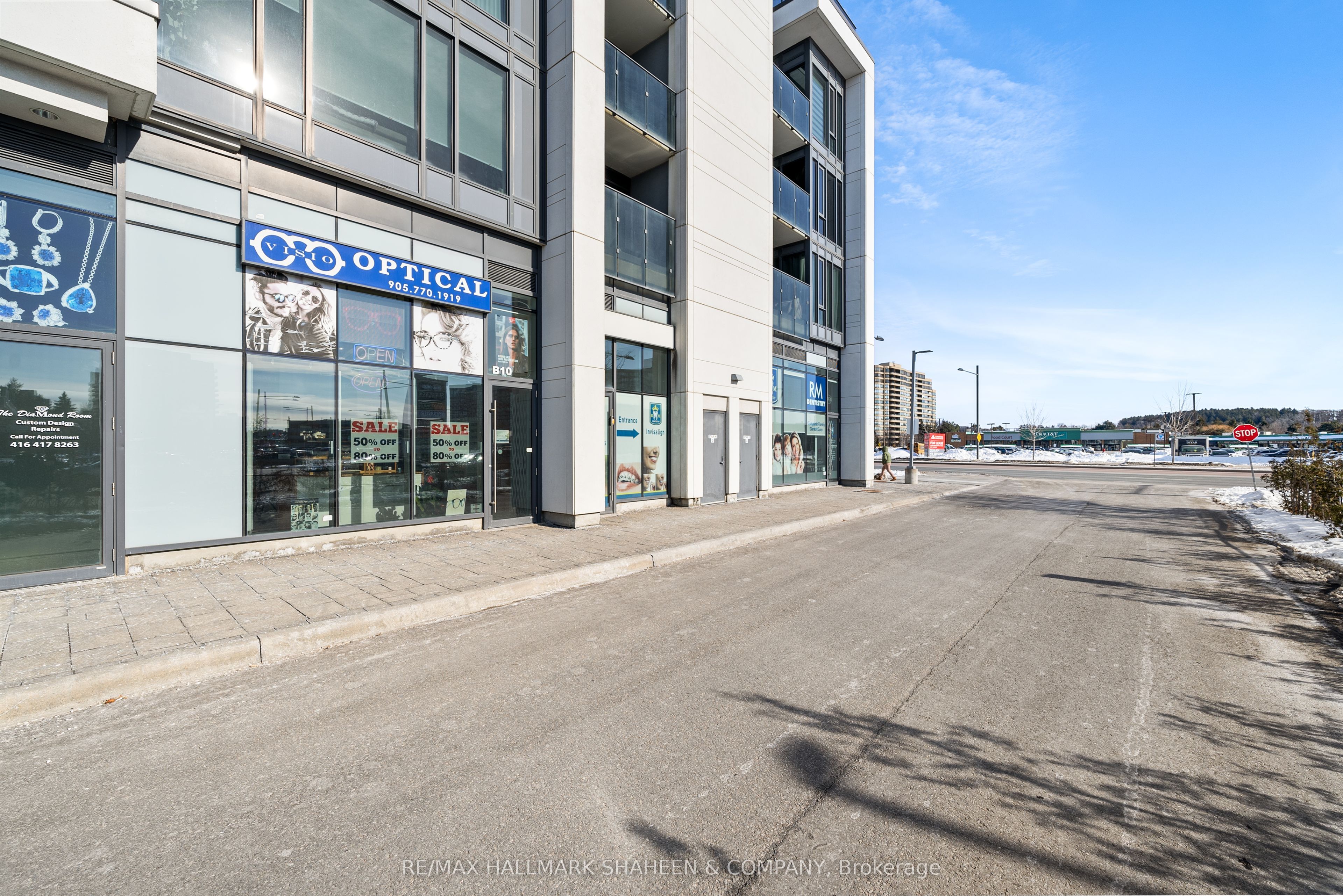#b10 - 9610 Yonge Street Property Photo 14