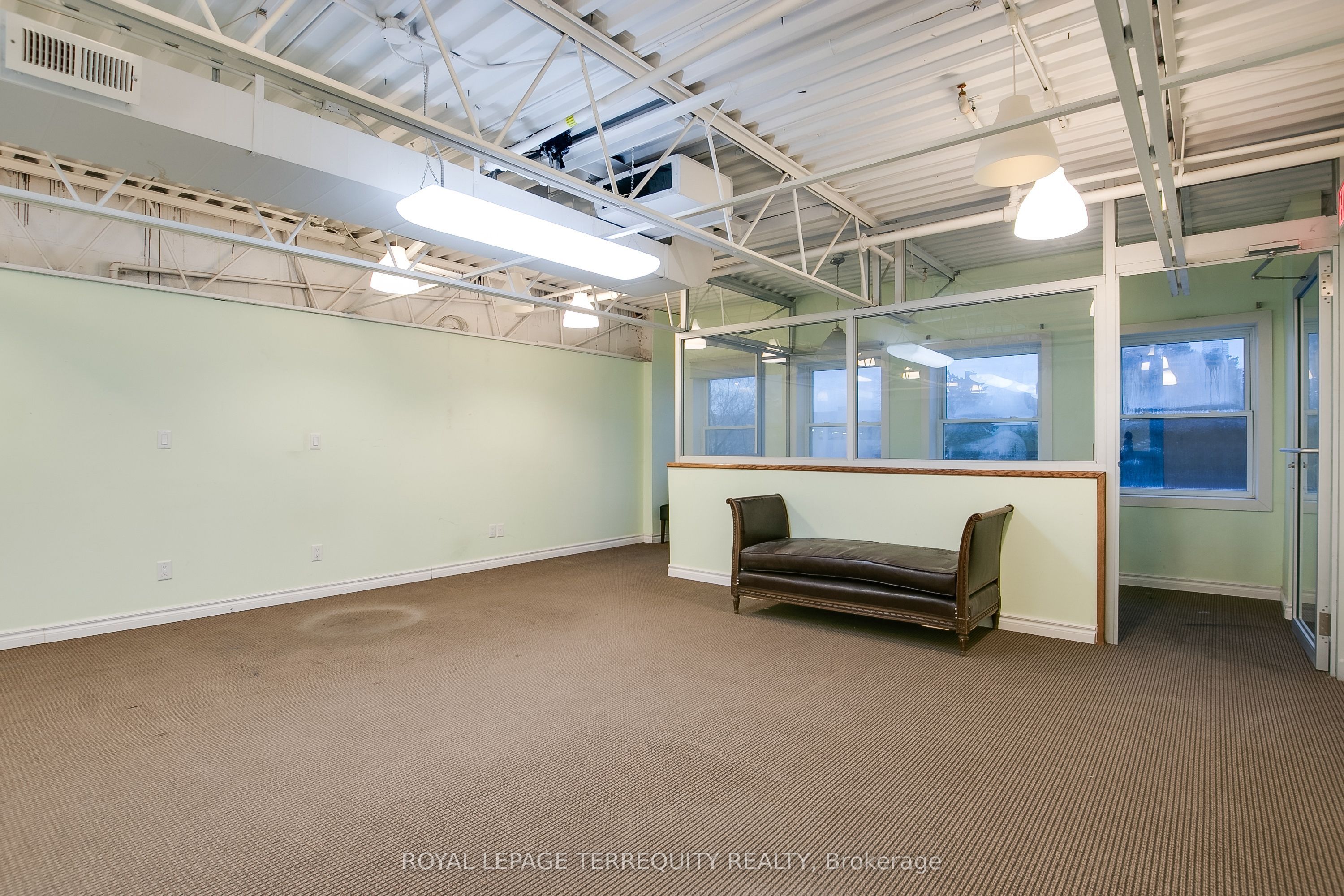 #8 - 603 Millway Avenue Property Photo 4