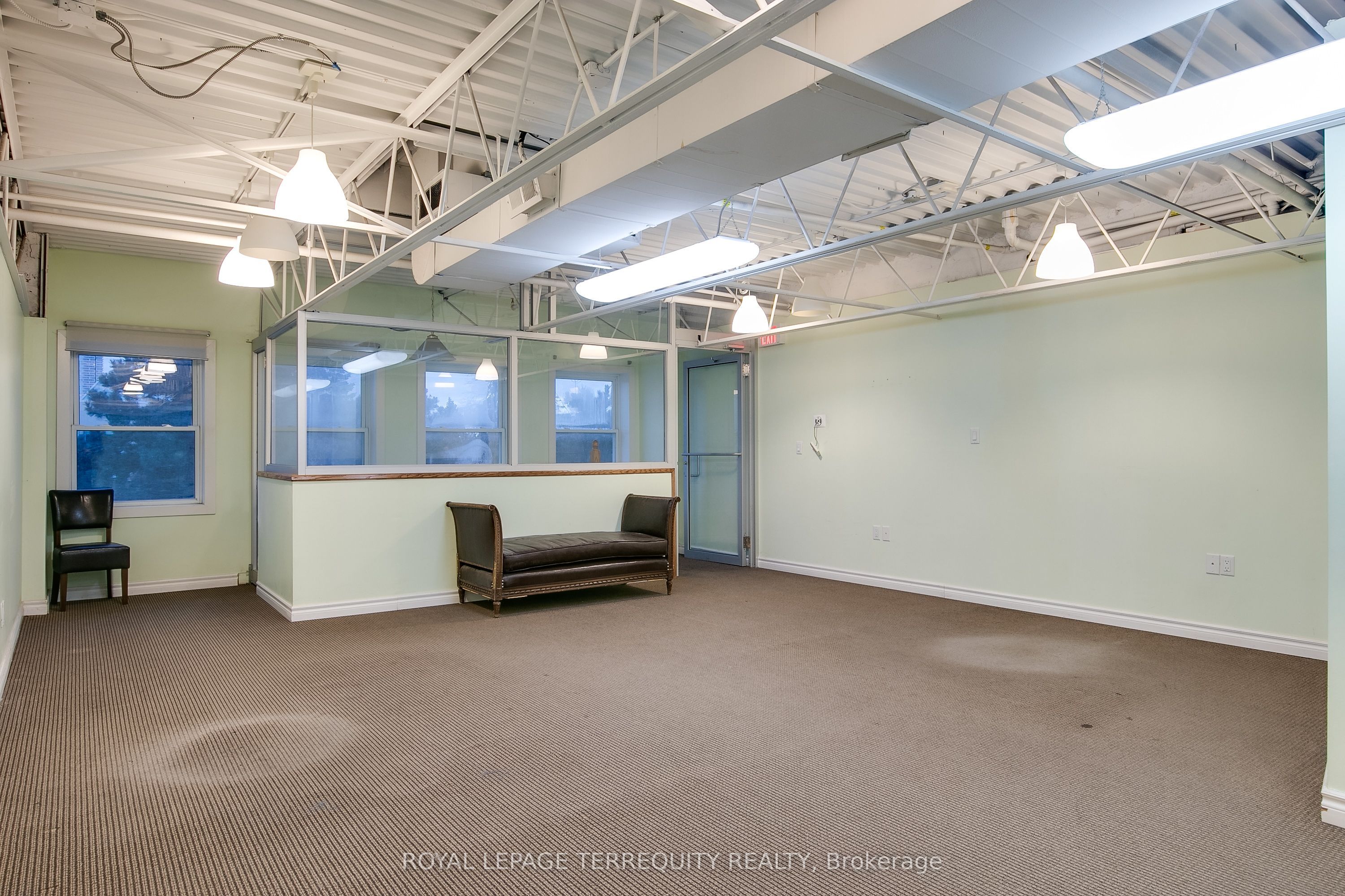 #8 - 603 Millway Avenue Property Photo 5