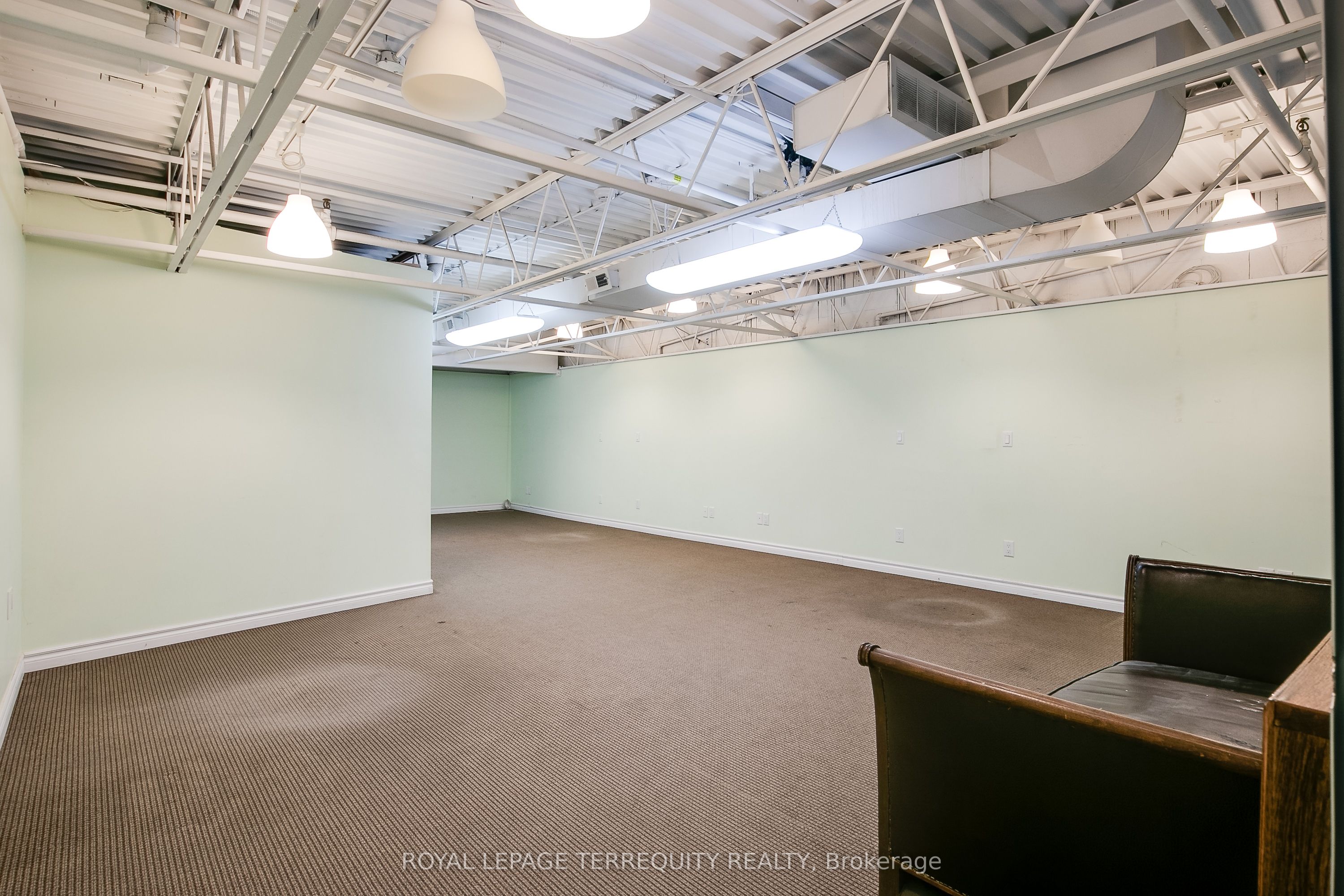 #8 - 603 Millway Avenue Property Photo 6