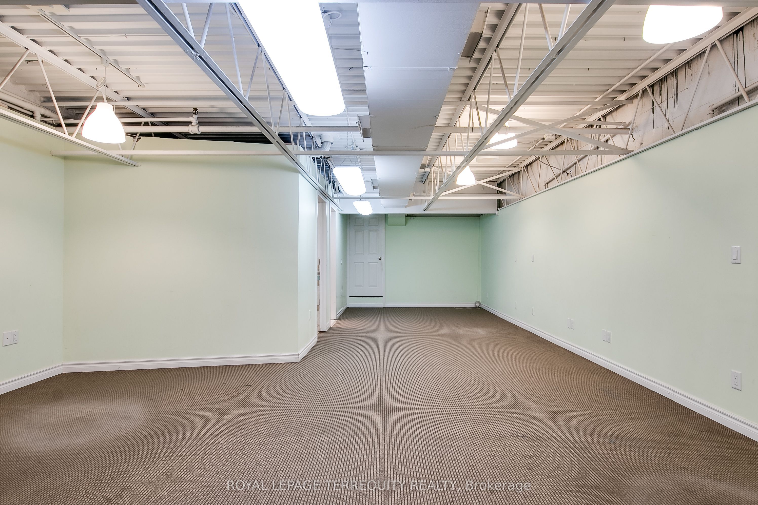 #8 - 603 Millway Avenue Property Photo 8