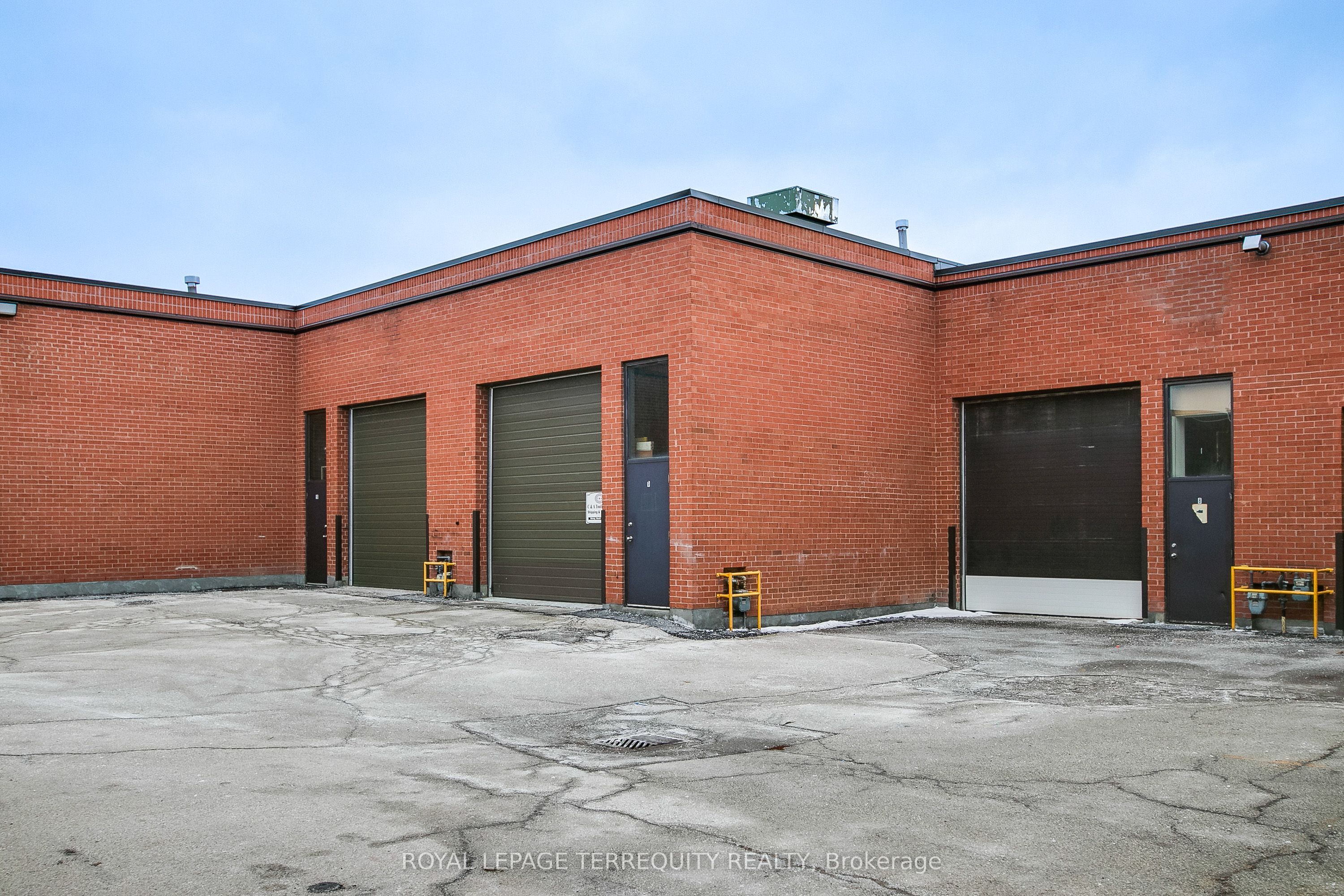 #8 - 603 Millway Avenue Property Photo 20