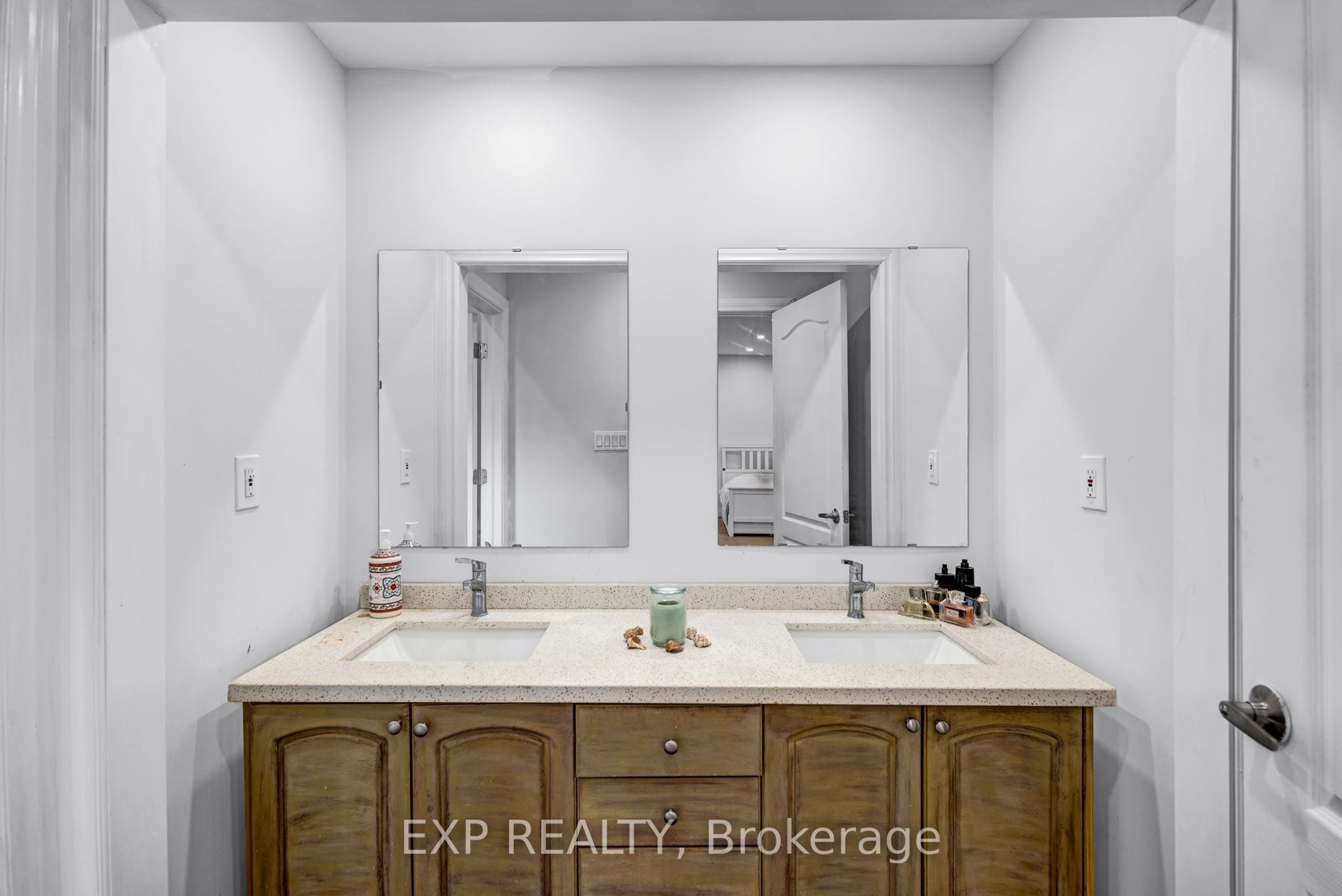 20817 Mccowan Road Property Photo 17