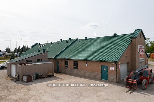 3399 9th Line Property Photo 10