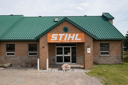 3399 9th Line Property Photo 14