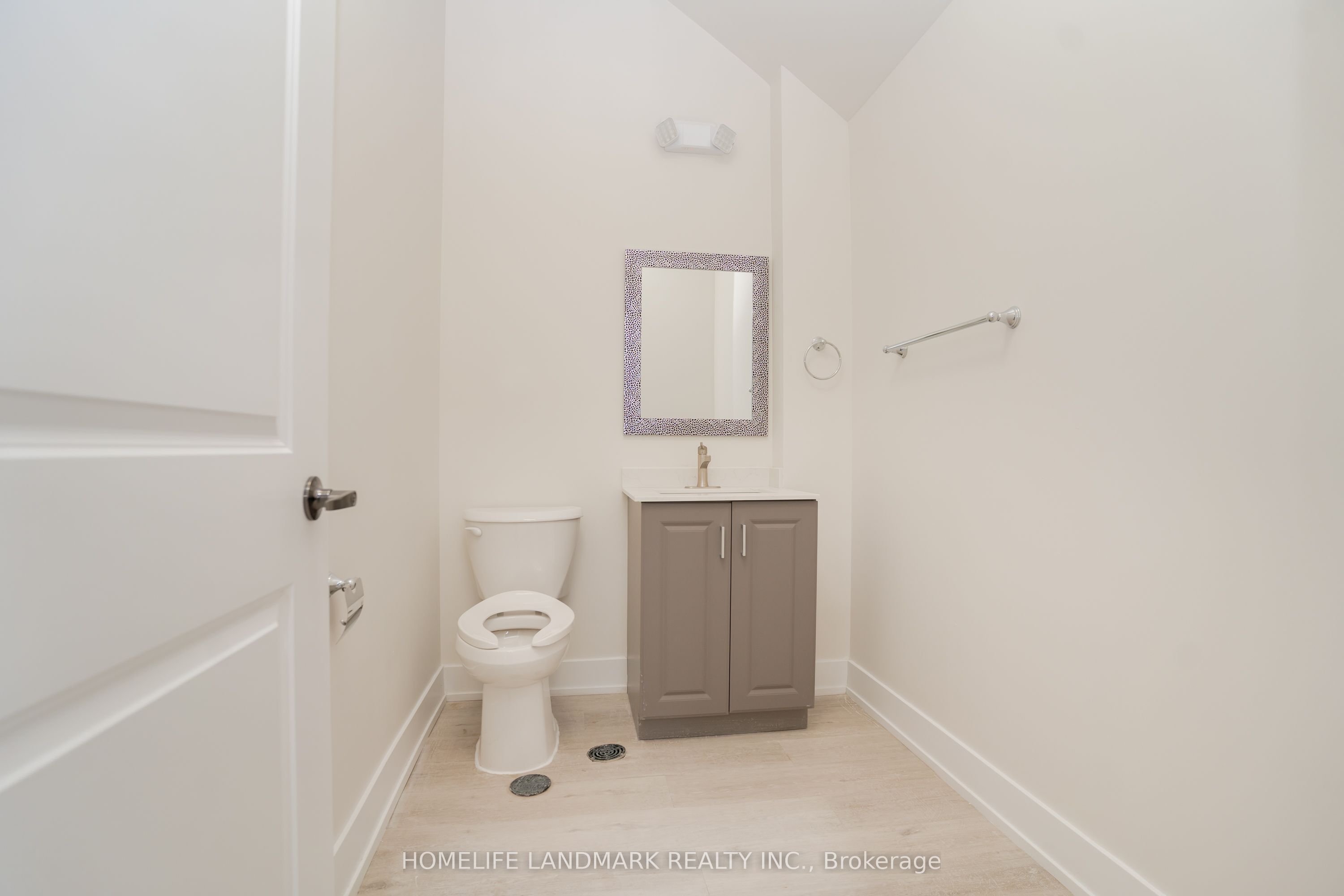 #13 Main - 135 Addison Hall Circle Property Photo 14