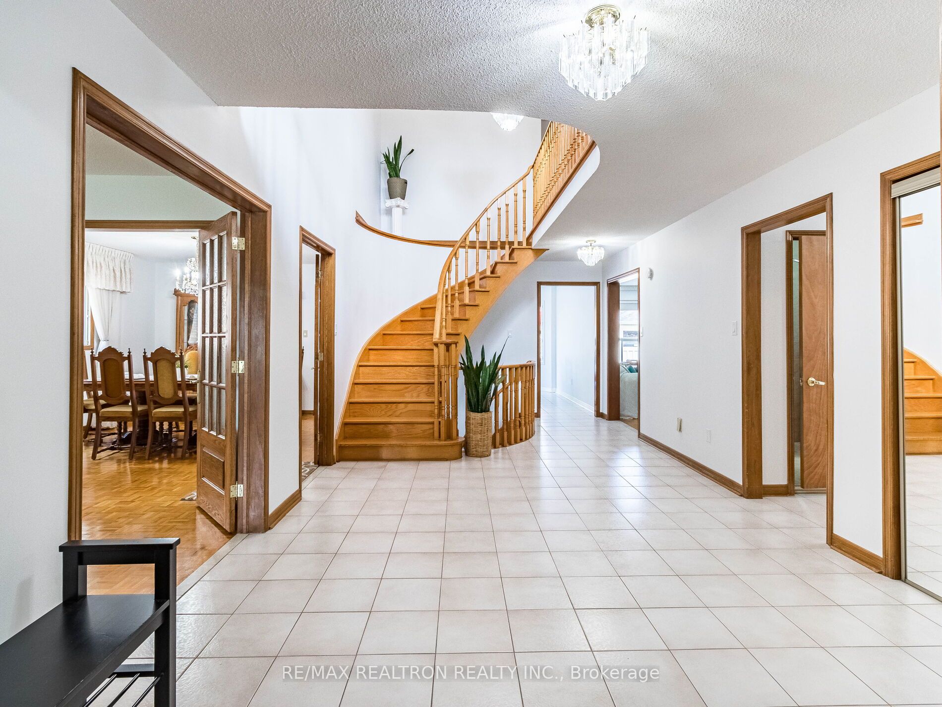 66 Nimbus Place Property Photo 2