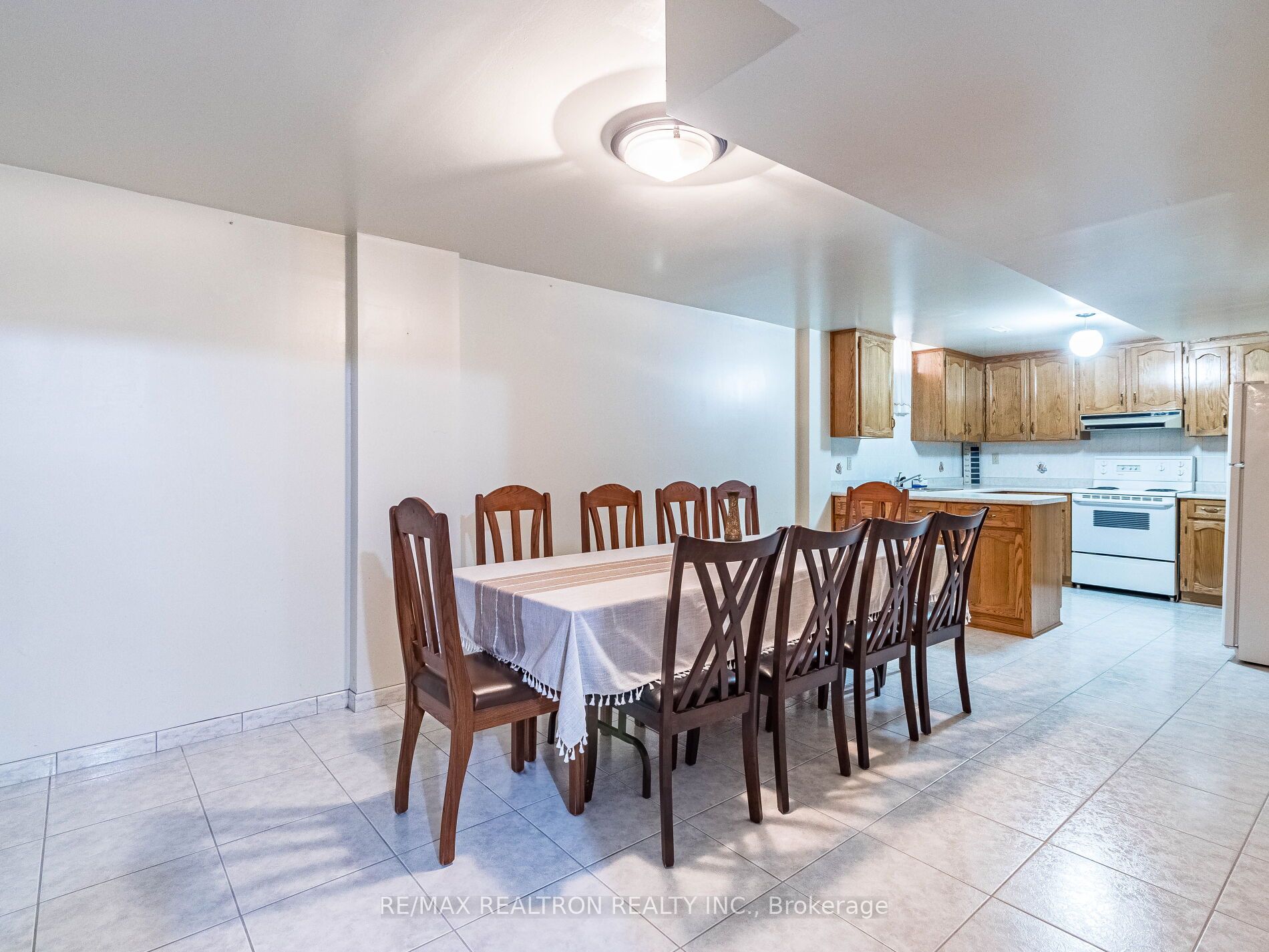 66 Nimbus Place Property Photo 33