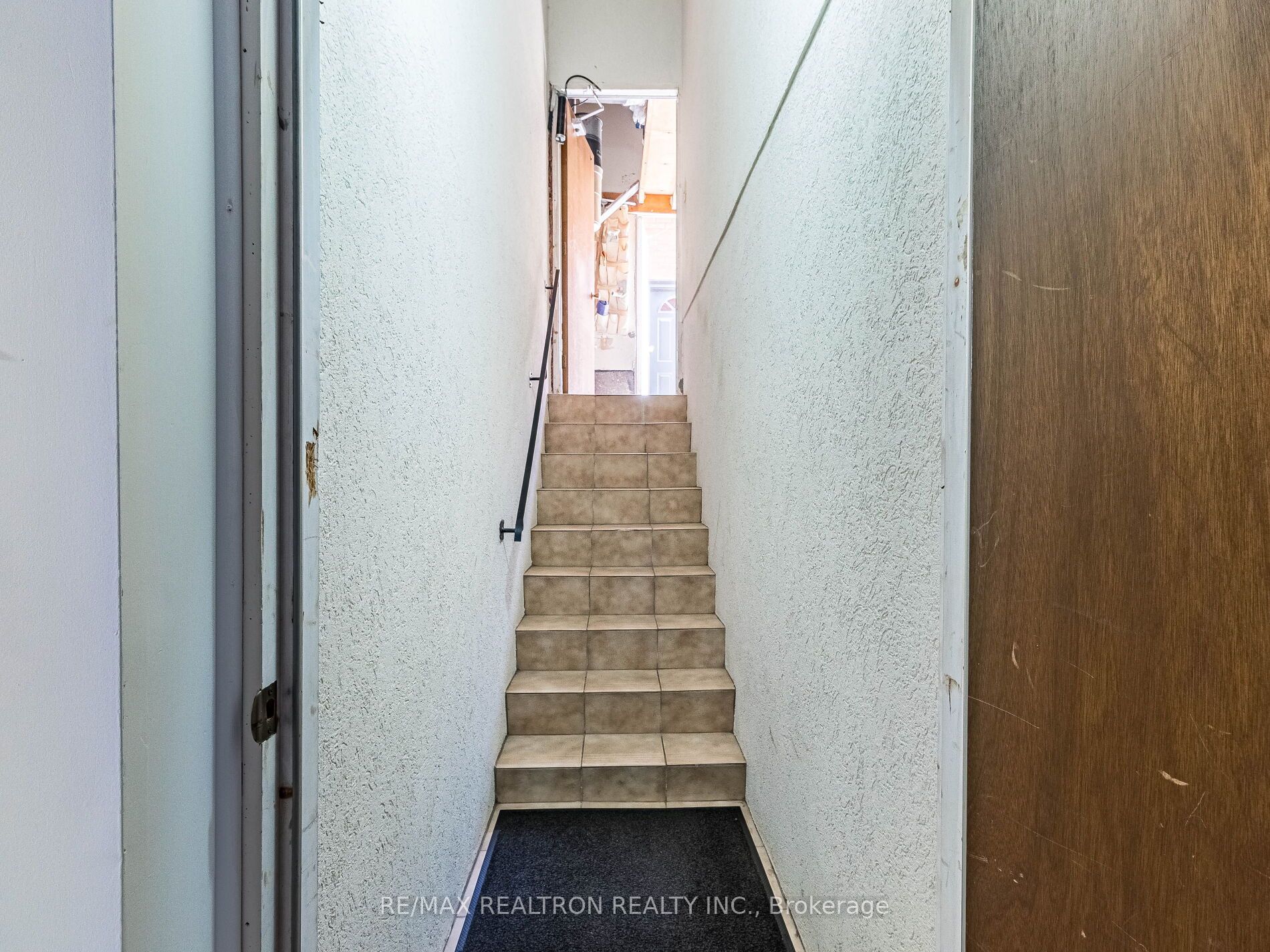 66 Nimbus Place Property Photo 37