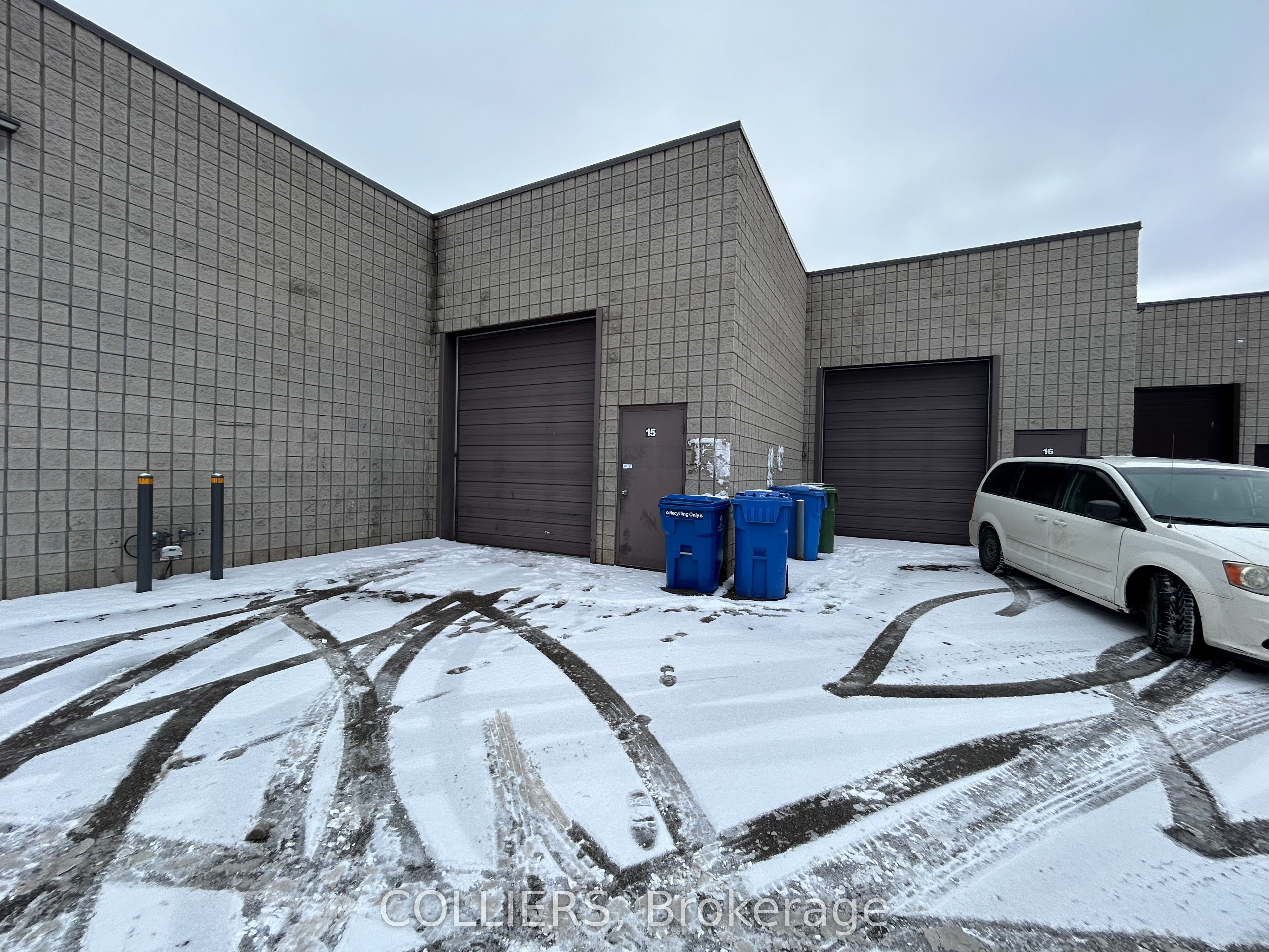 #16 - 604 Edward Avenue Property Photo 2