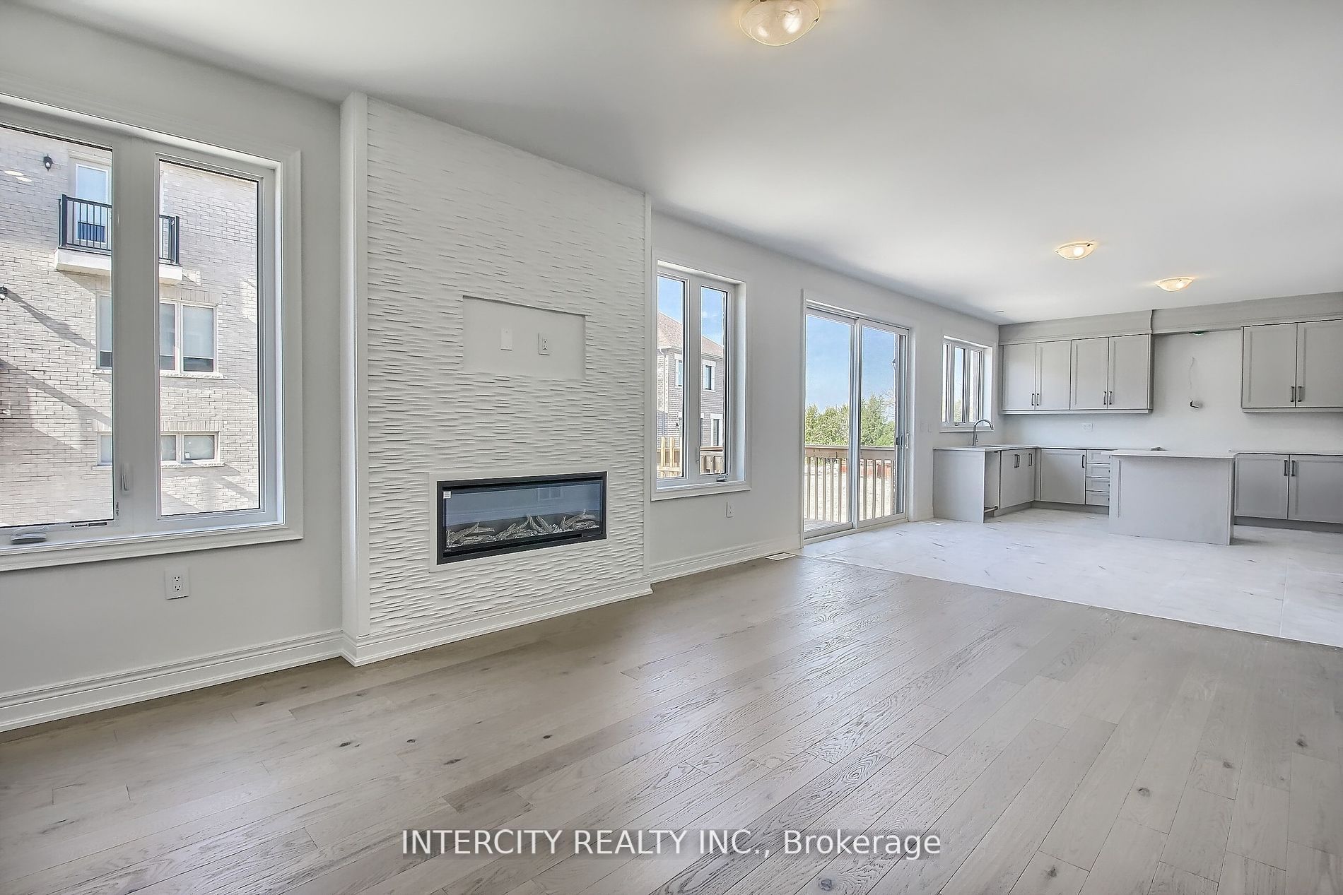 331 Seaview Heights Property Photo 14