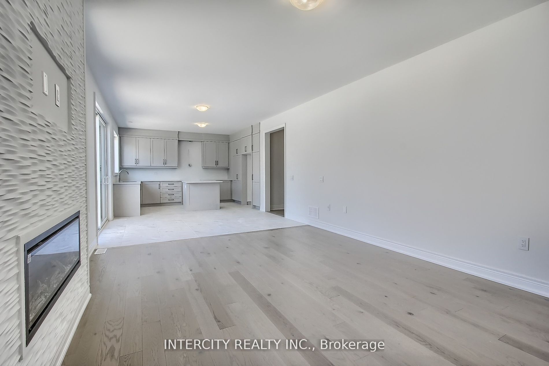 331 Seaview Heights Property Photo 15