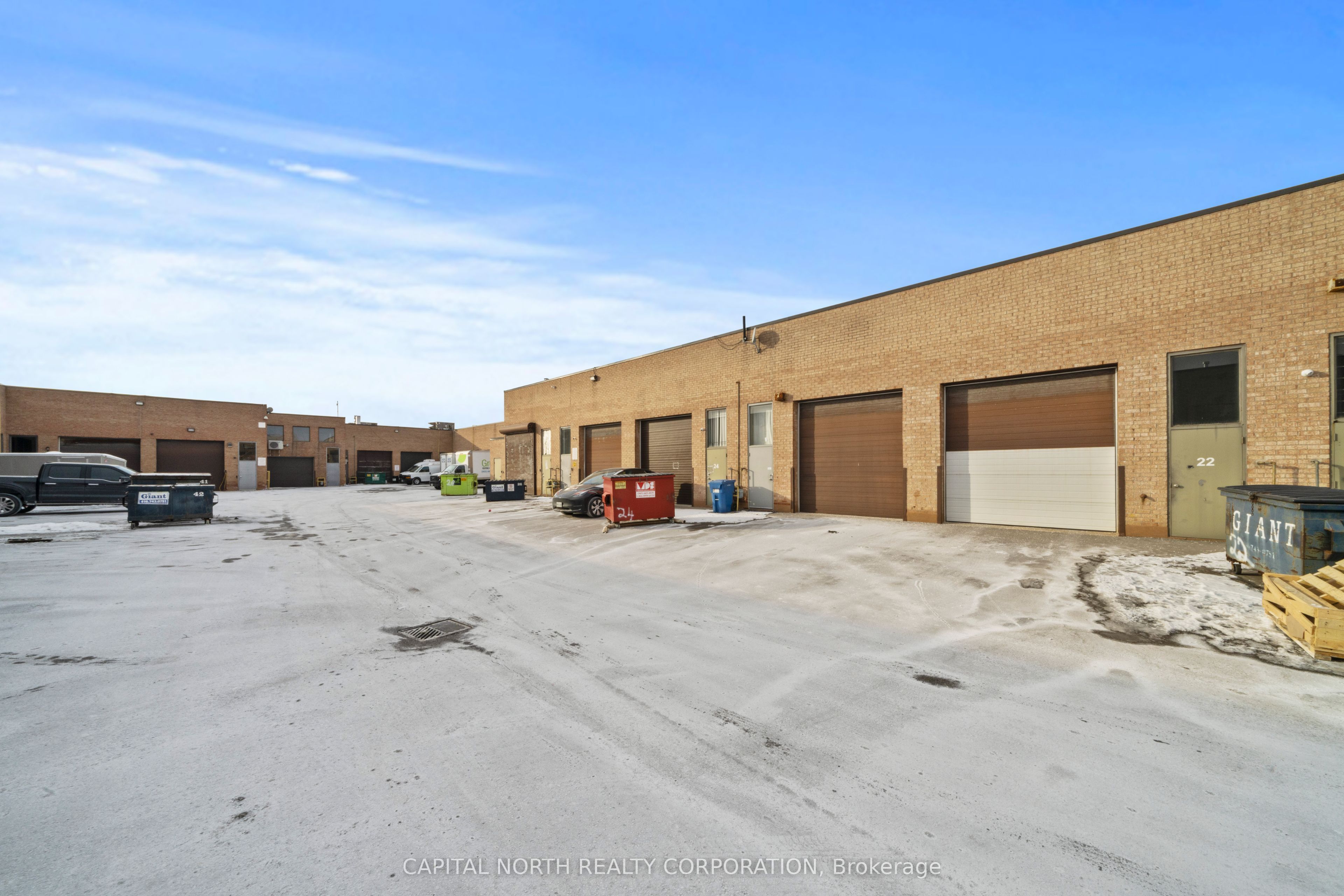665 Millway Ave Property Photo 3