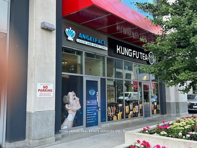 7163 Yonge St Property Photo 3