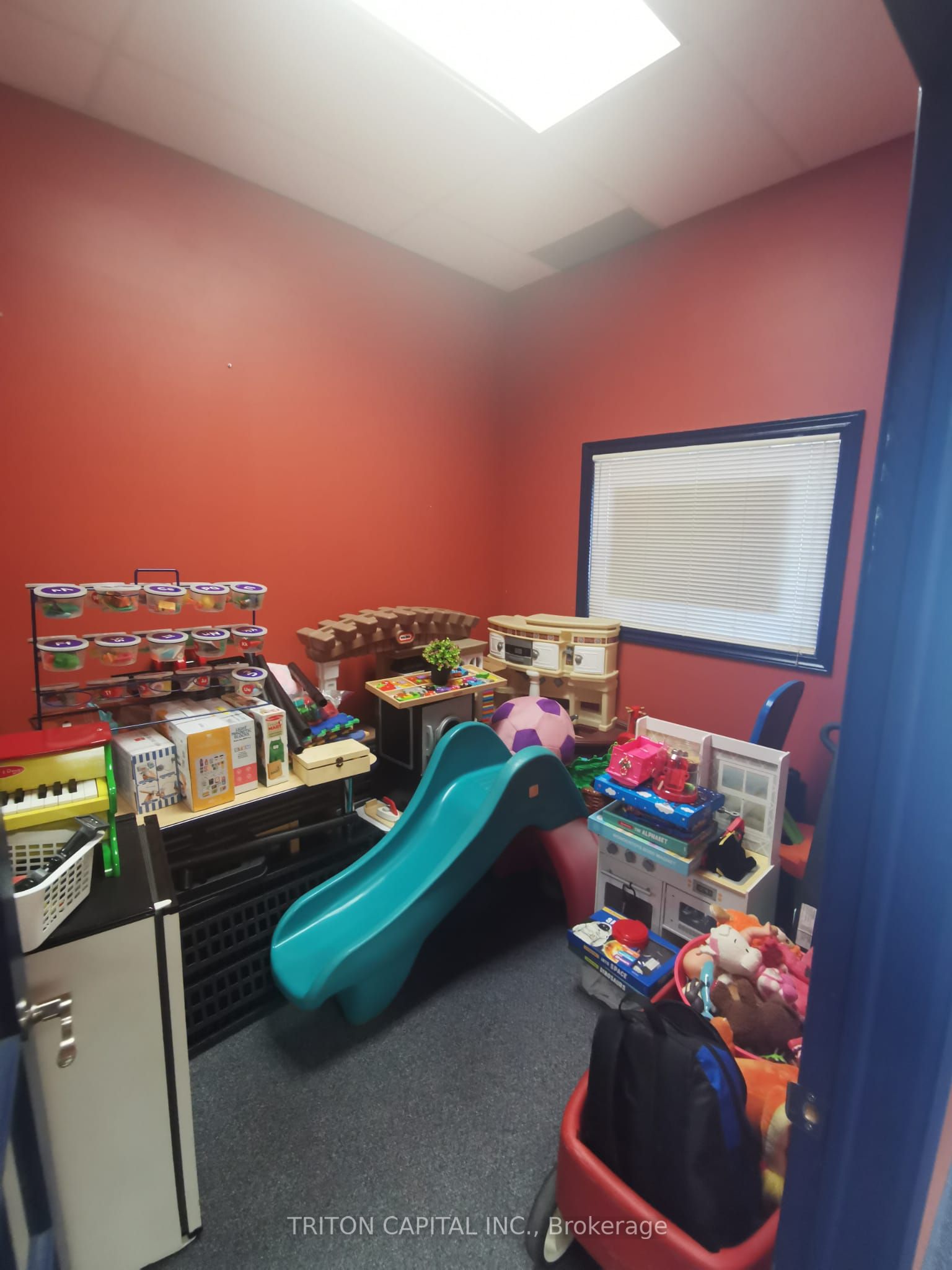 #a5 - 9600 Islington Avenue Property Photo 6