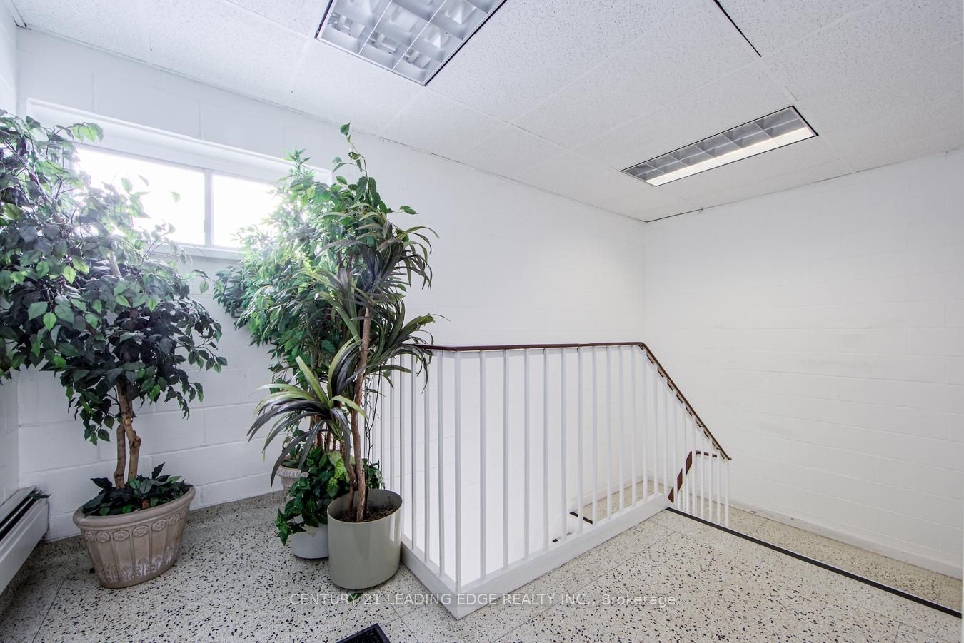 #11a - 9 Laidlaw Boulevard Property Photo 4