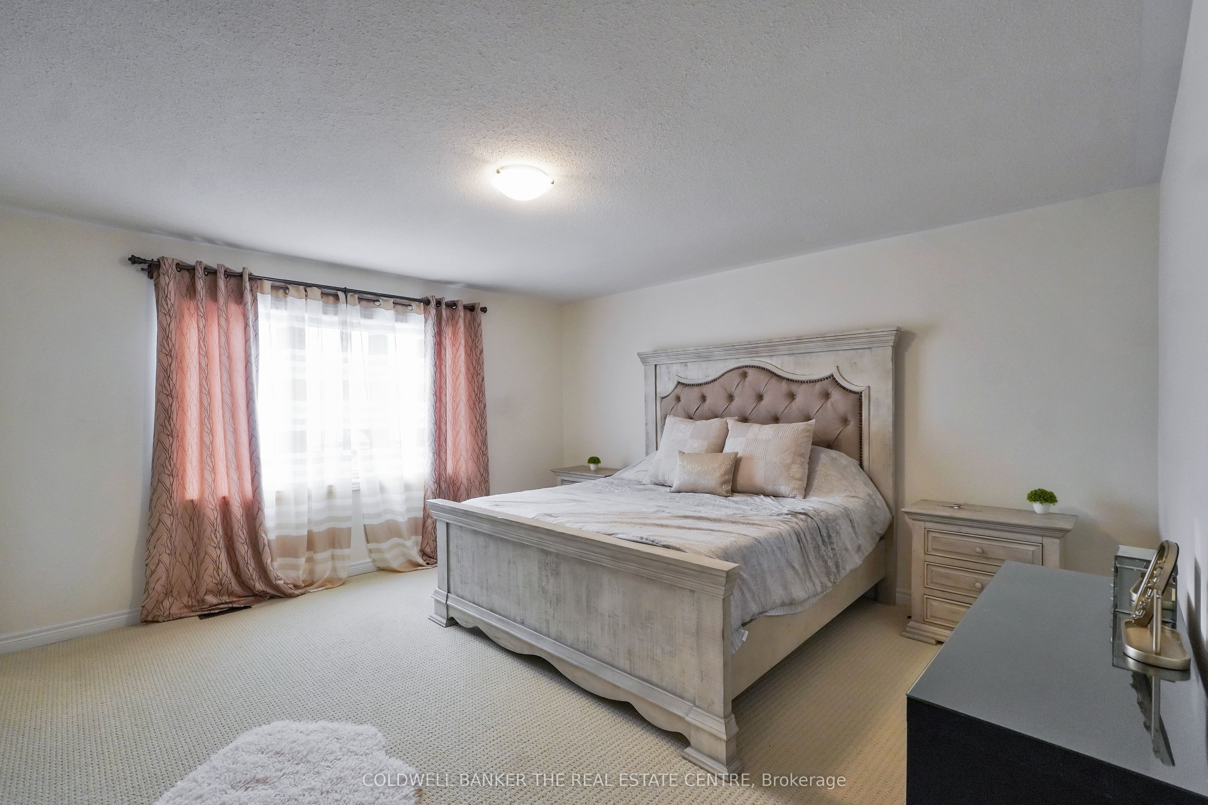 640 Clifford Perry Pl Property Photo 17