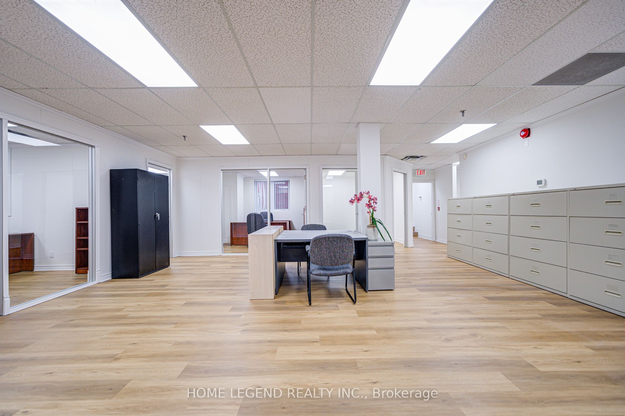 #101 - 335 Renfrew Drive Property Photo 4