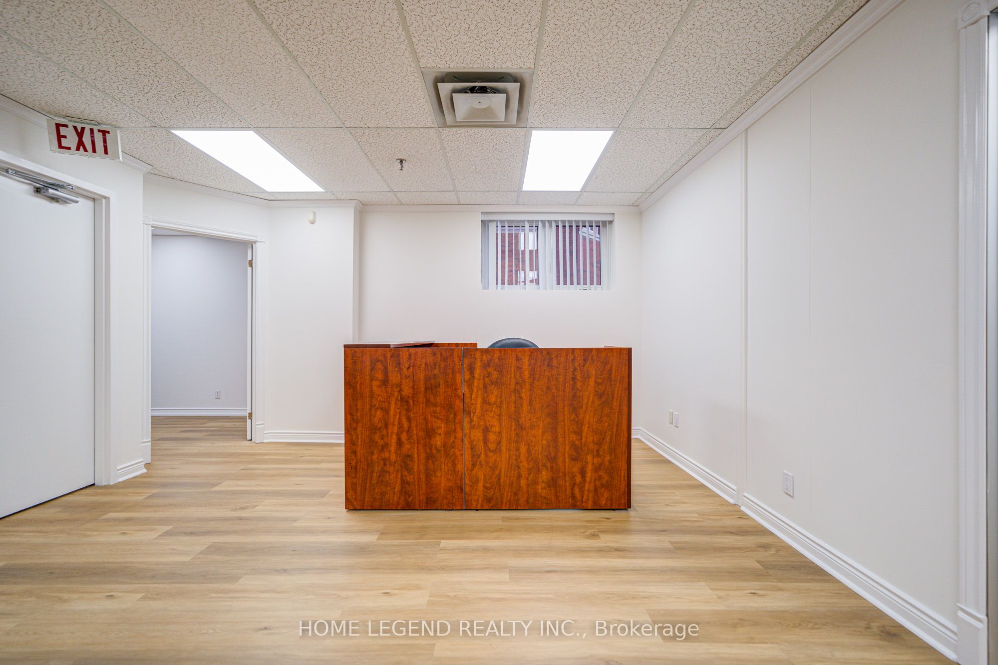 #101 - 335 Renfrew Drive Property Photo 13