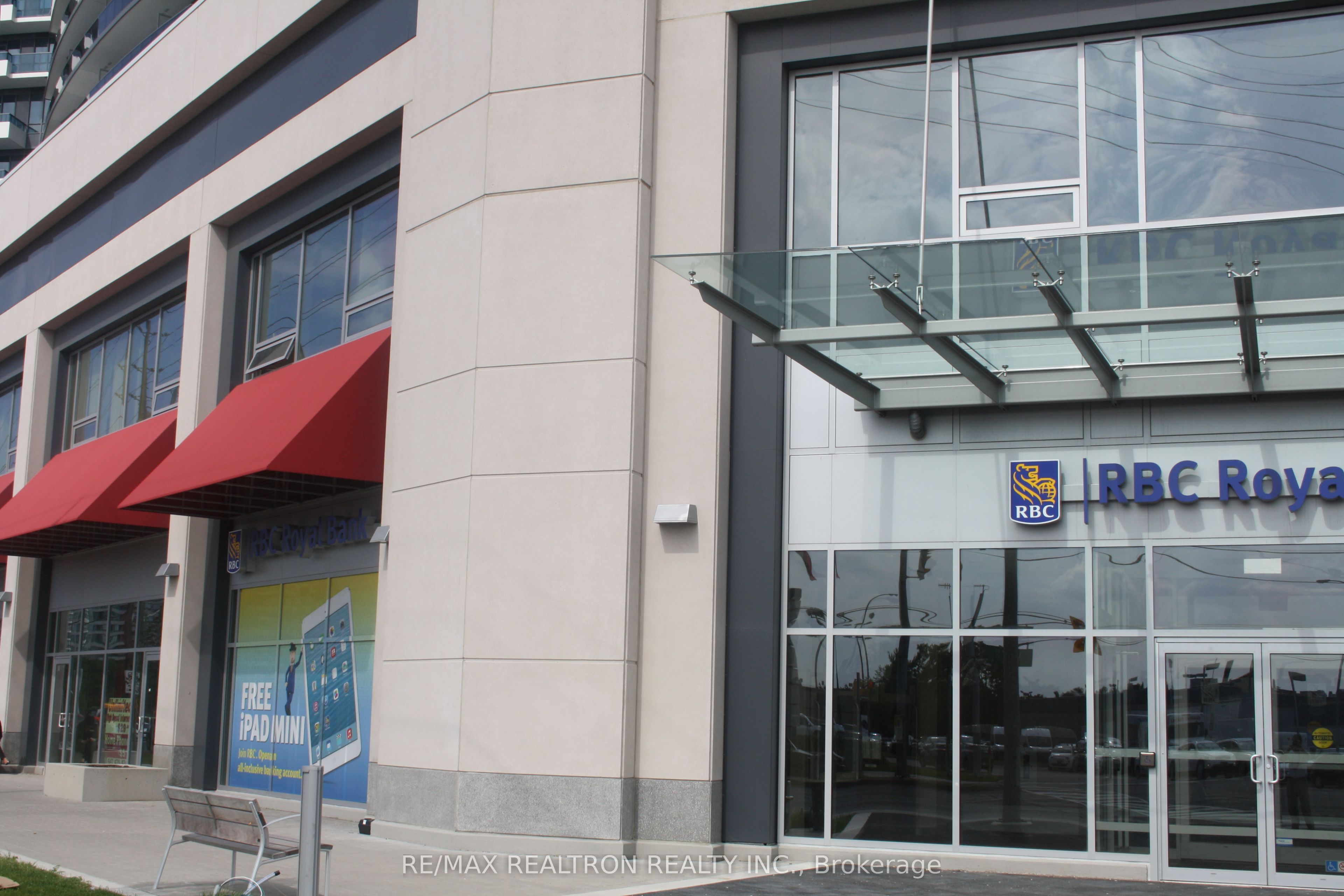 #232 - 7163 Yonge Street Property Photo 3