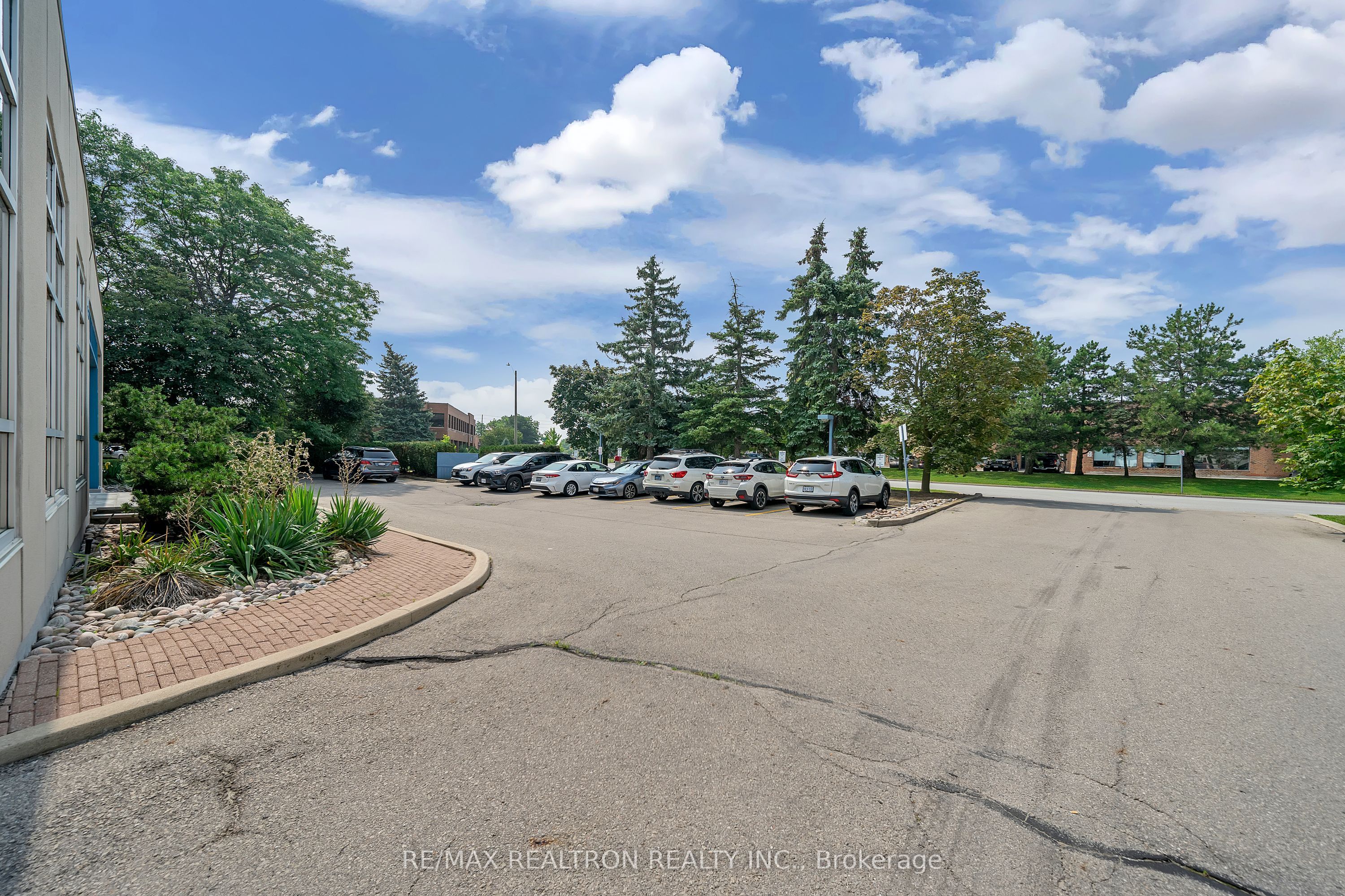 45 Tandem Road Property Photo 3