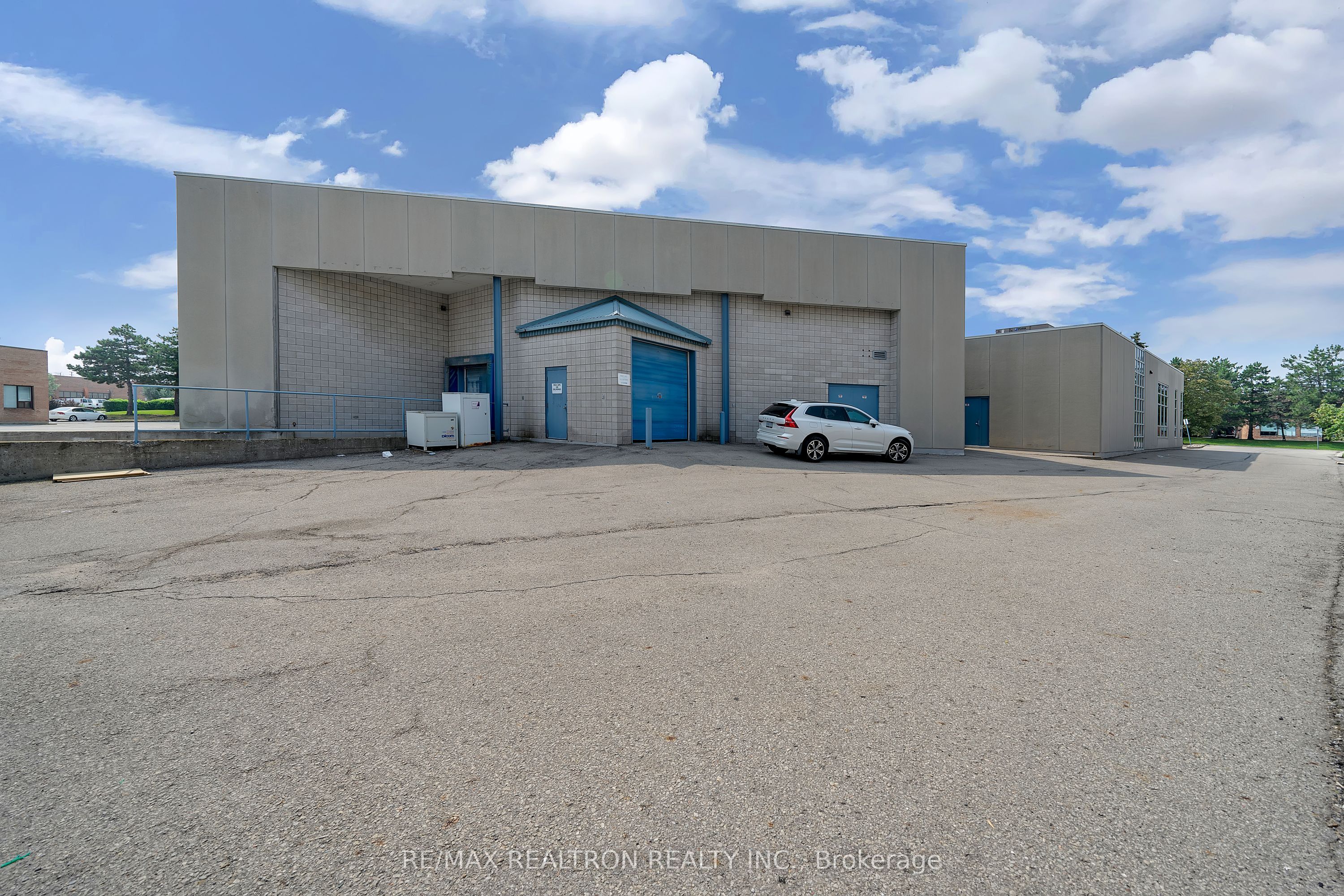 45 Tandem Road Property Photo 4