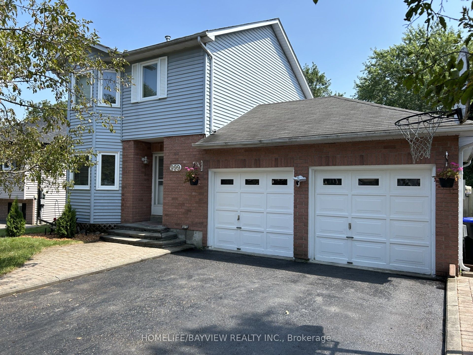 999 Anna Maria Avenue Property Photo 2