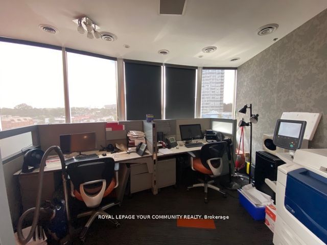 #ph-a - 7368 Yonge Street Property Photo 9