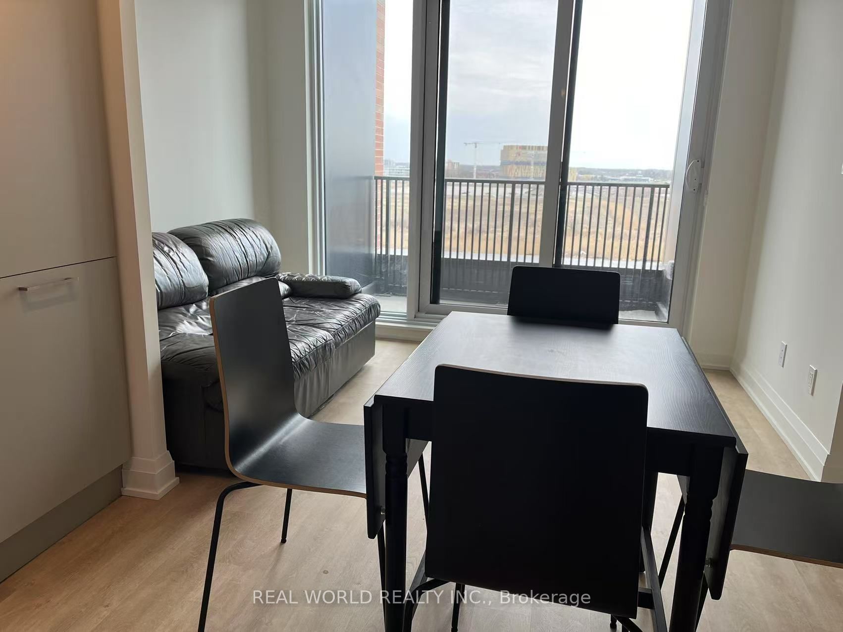 #611 - 38 Andre De Grasse Street Property Photo 13