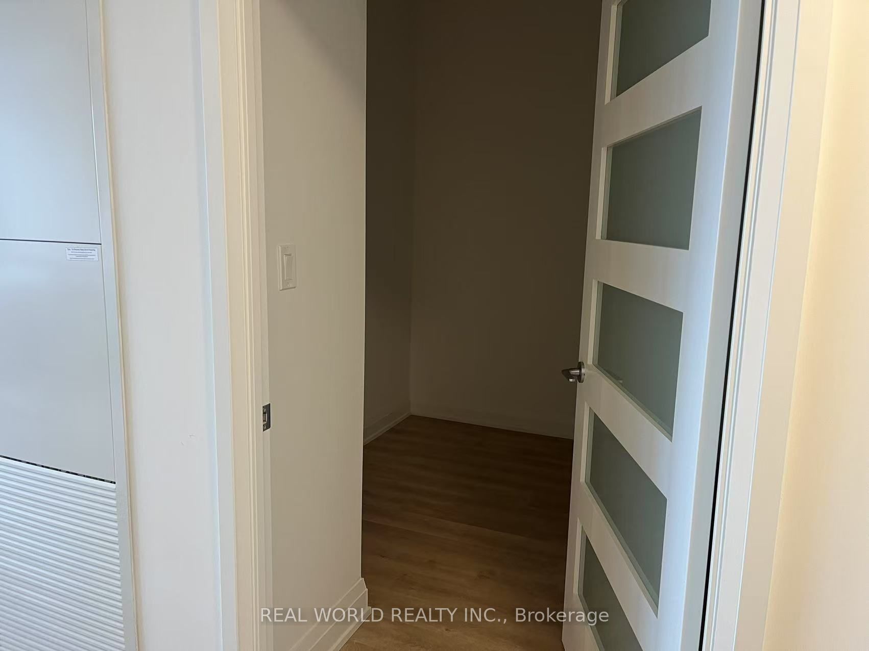 #611 - 38 Andre De Grasse Street Property Photo 15
