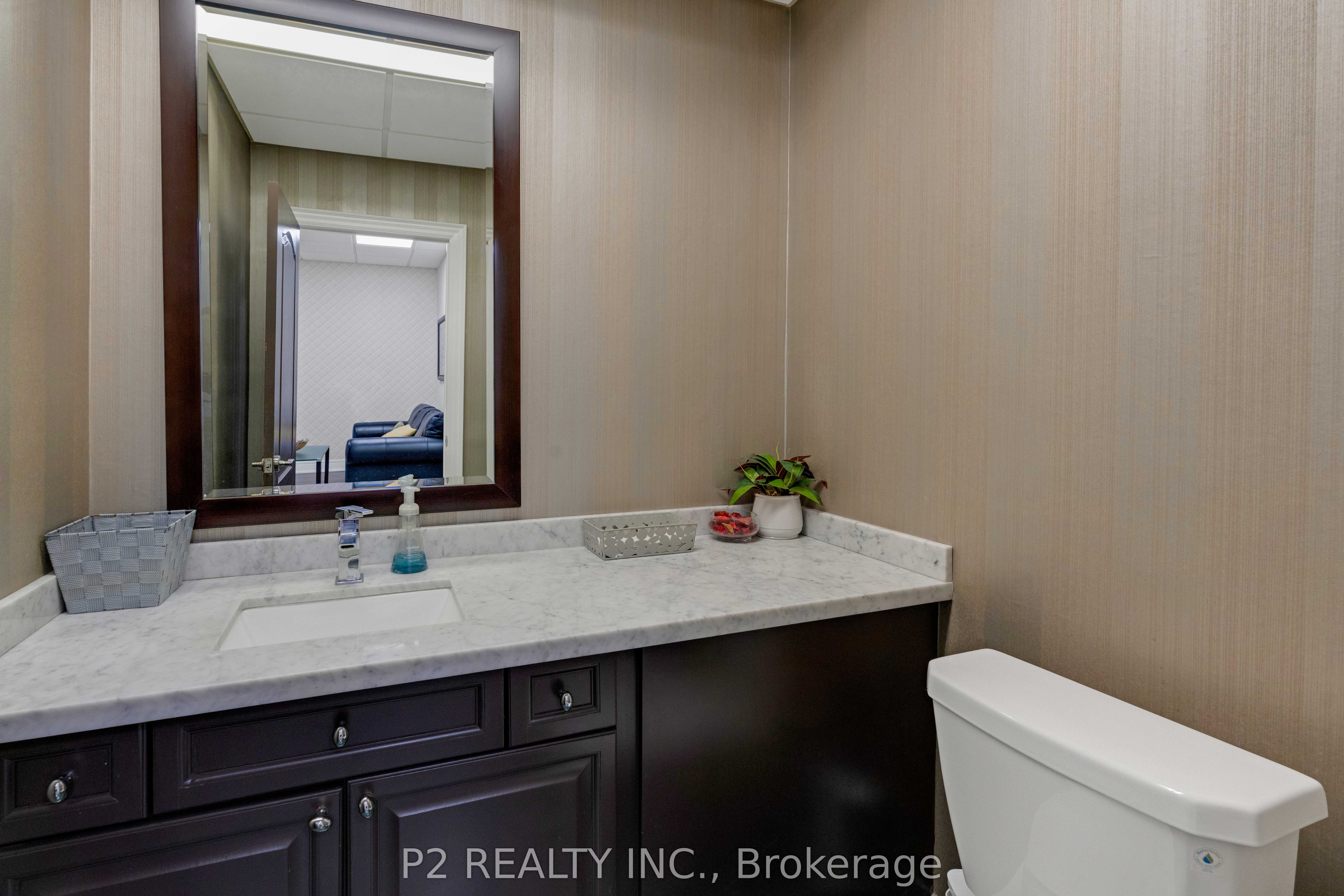 #3 - 30 Wertheim Court Property Photo 24