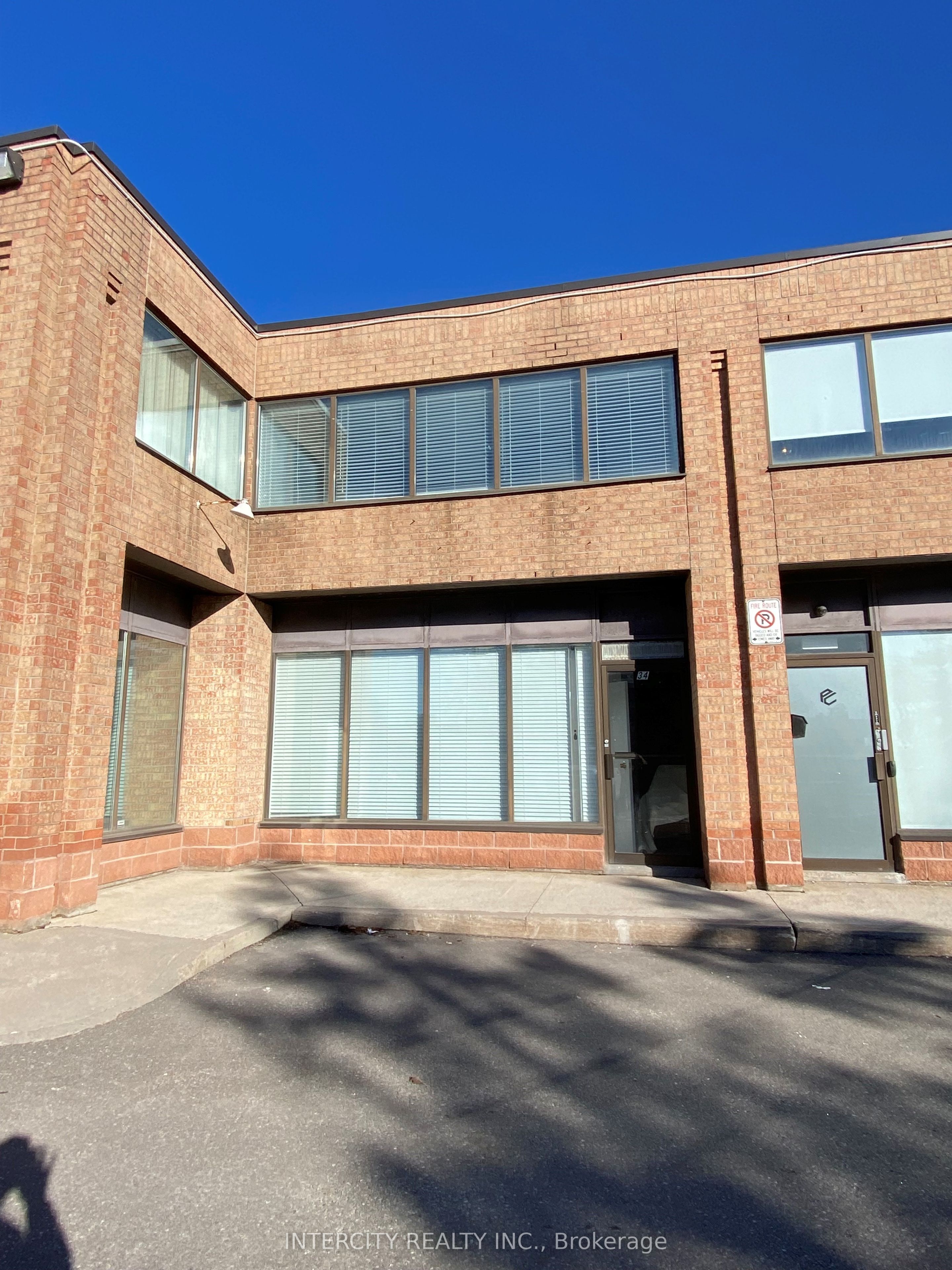 #34 - 665 Millway Avenue Property Photo 4
