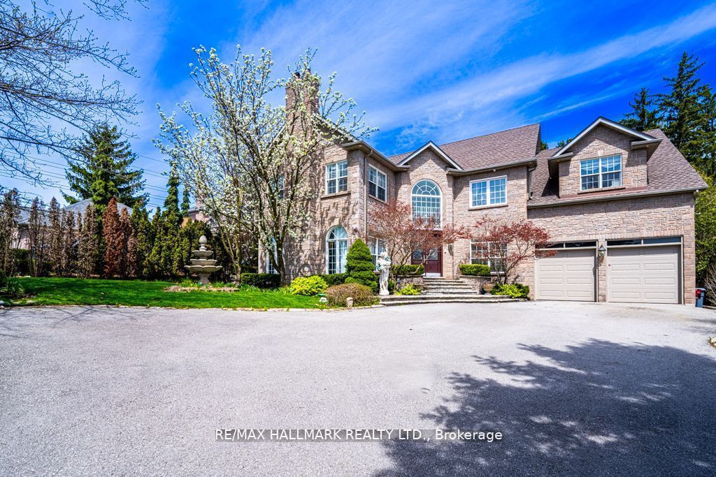 384 Kennedy Street Property Photo 1
